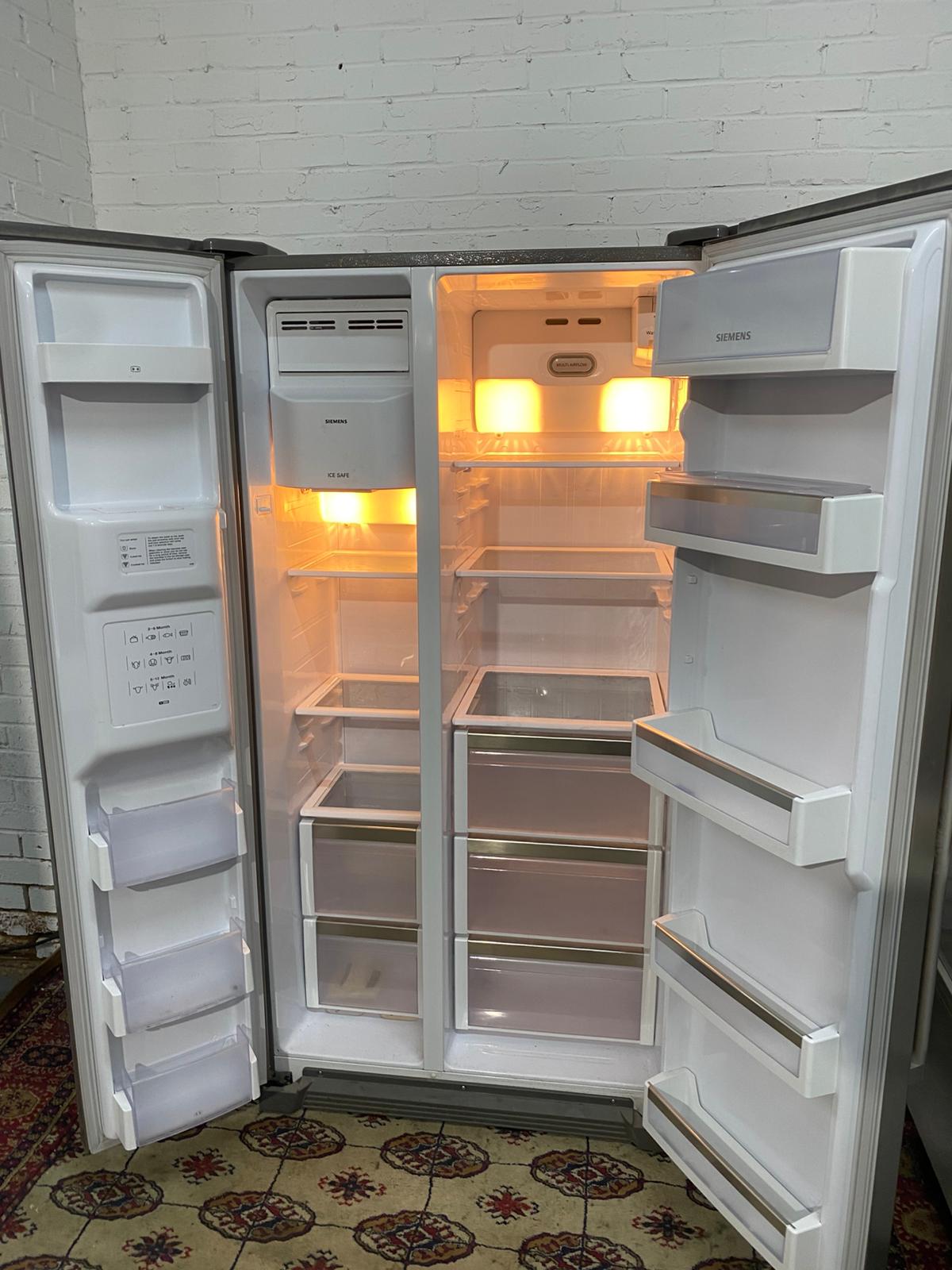🚚Beautiful Siemens Stainless Steel Double Door 90CM Wide Frost Free Plumb In American Fridge Freezer For Sale