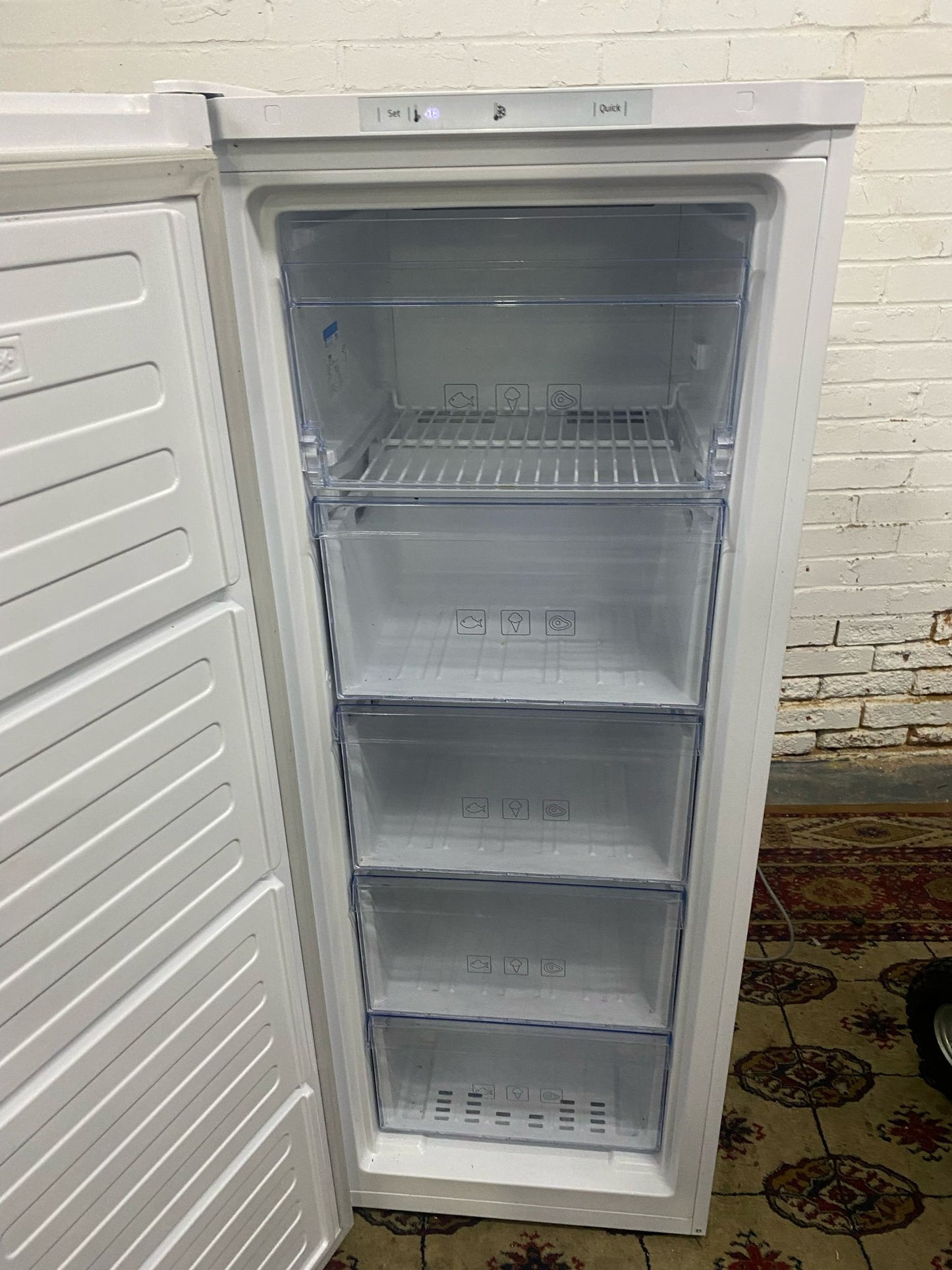 🚚Beko Frost Free Standing Freezer For Sale