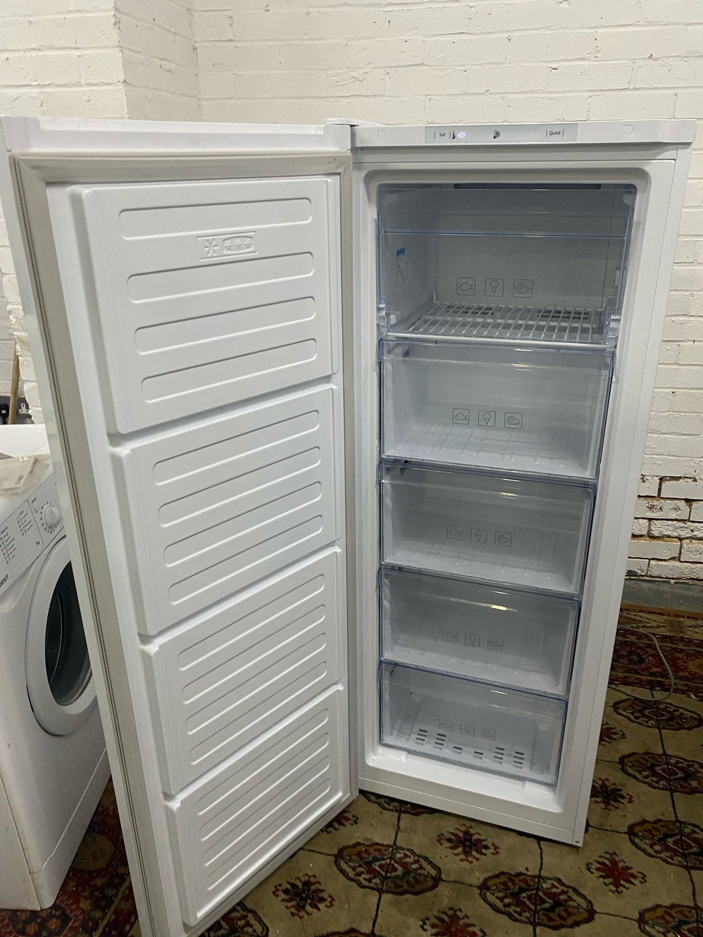 🚚Beko Frost Free Standing Freezer For Sale