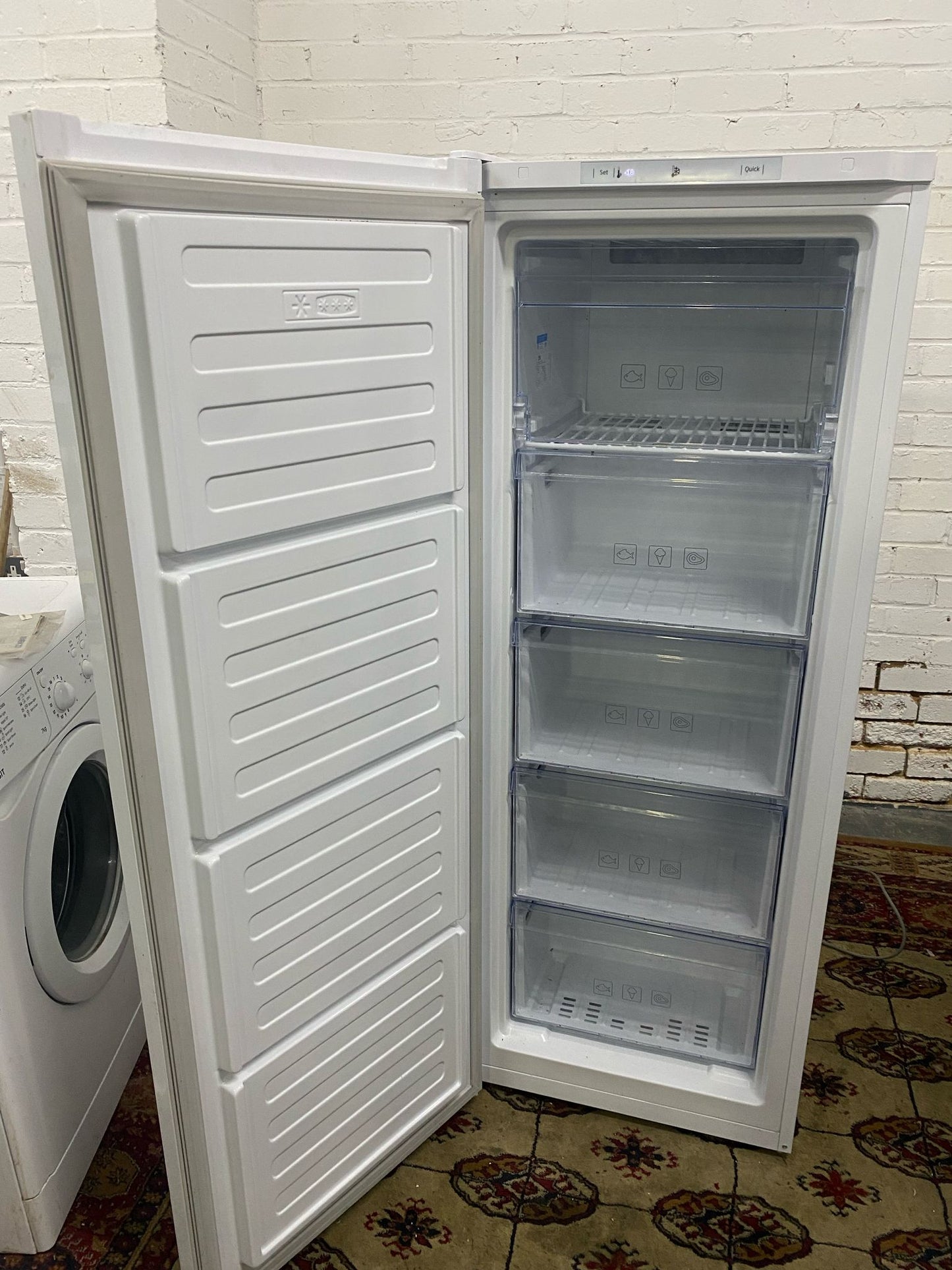 🚚Beko Frost Free Standing Freezer For Sale