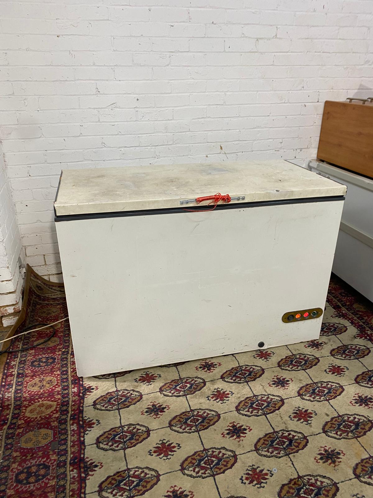 🚚350 Litre Chest Freezer For Sale