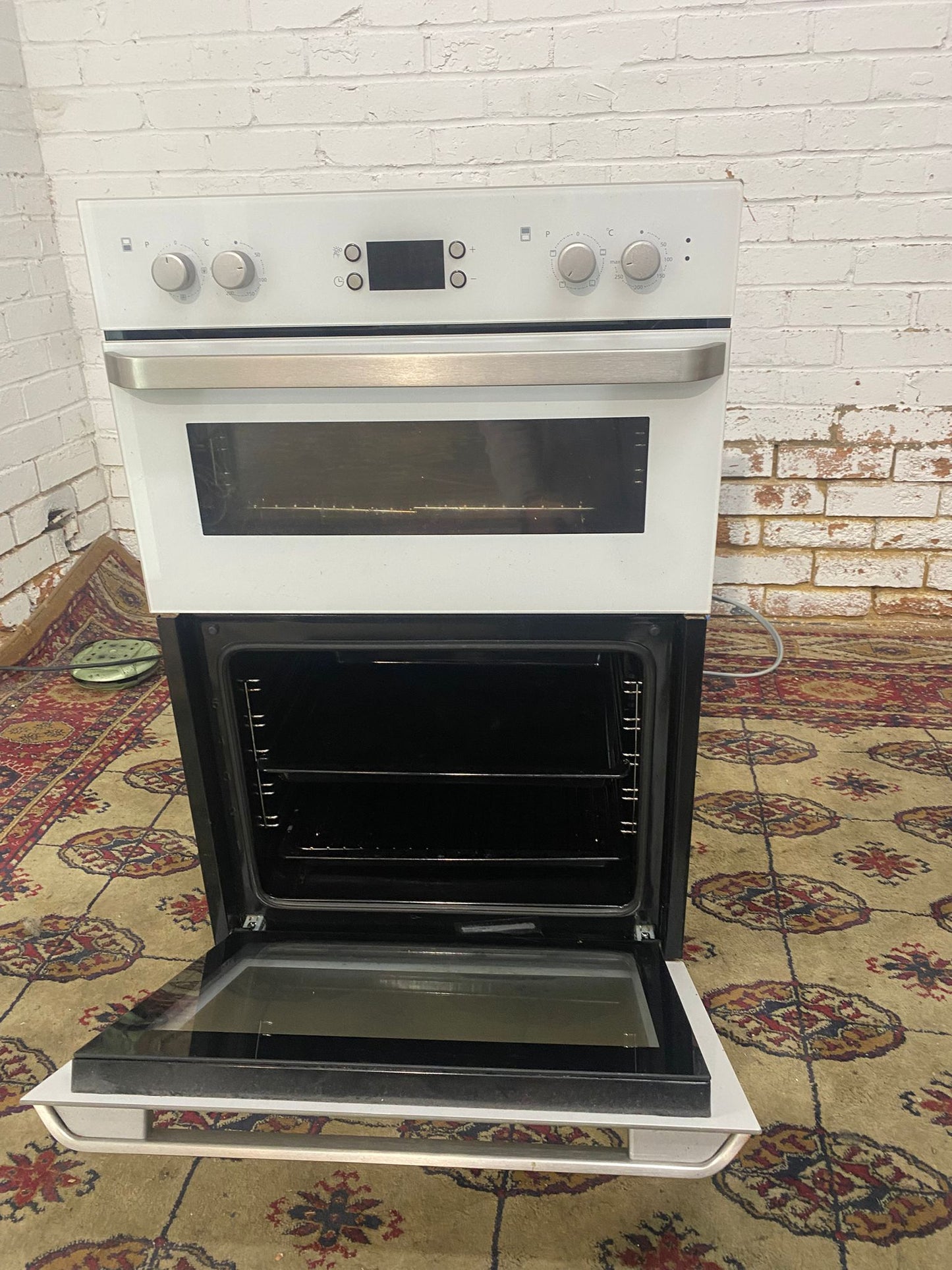 FREE DELIVERY Beautiful Glass Beko Integrated Double Oven/Grill For Sale