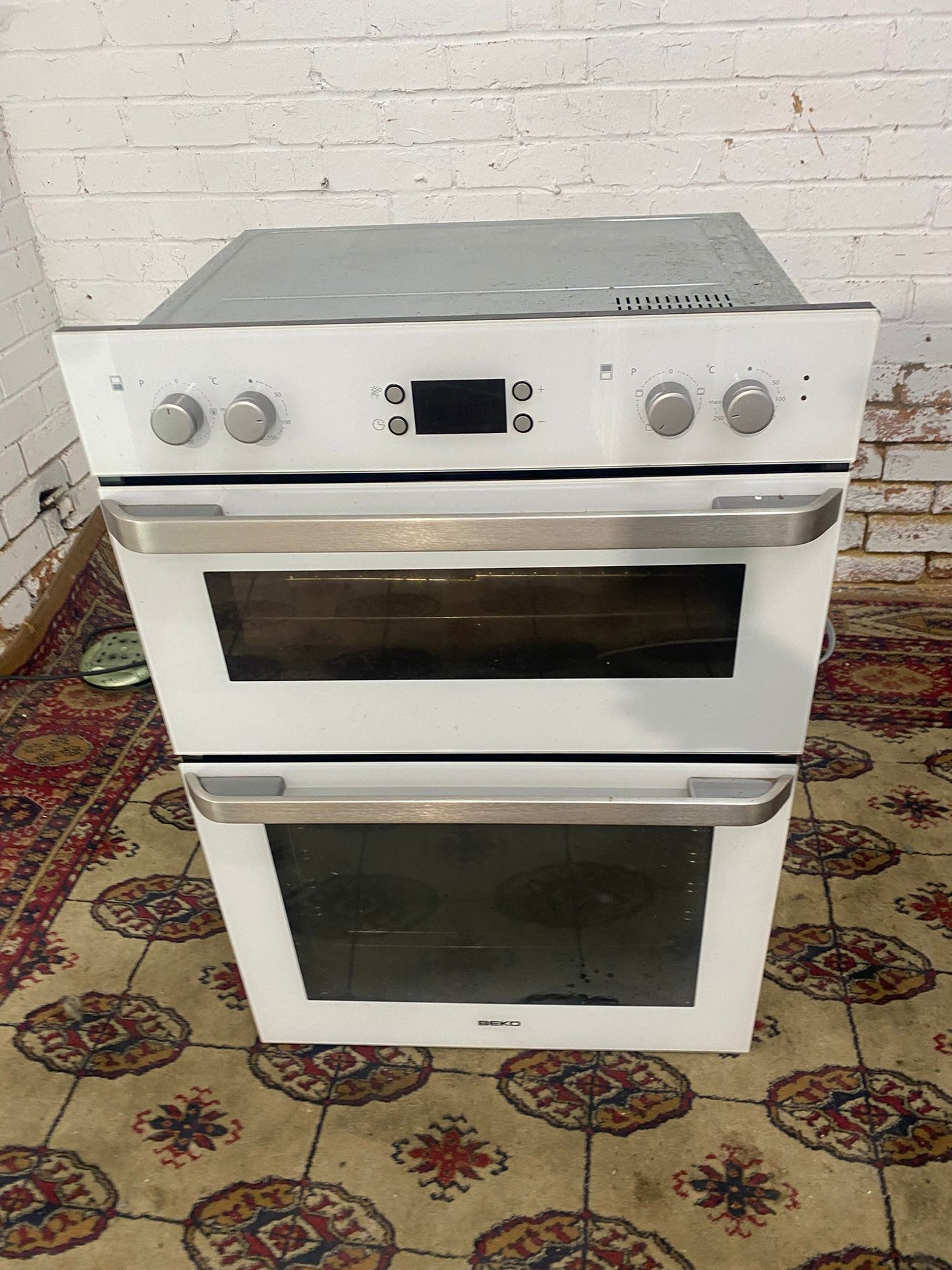 FREE DELIVERY Beautiful Glass Beko Integrated Double Oven/Grill For Sale