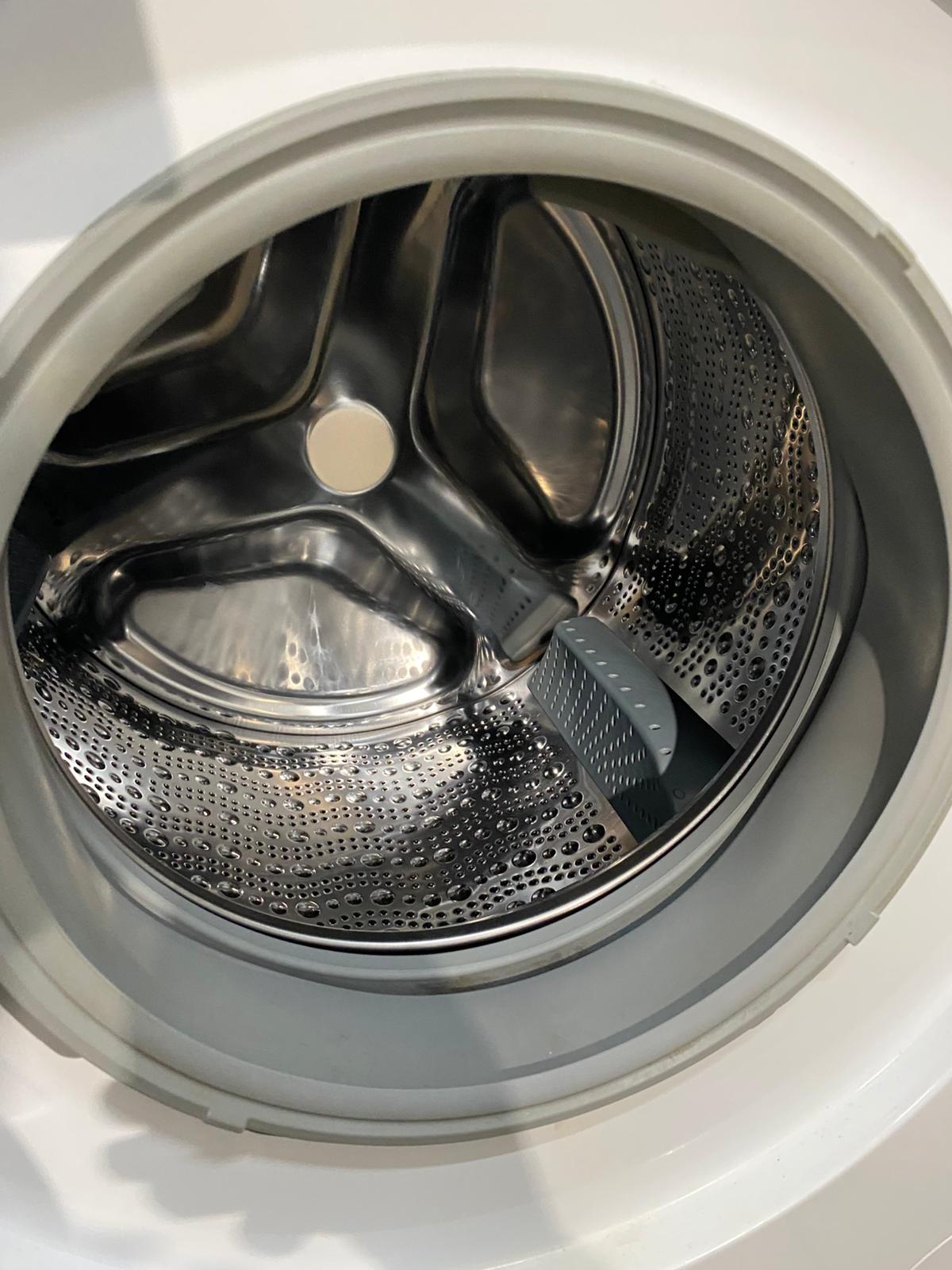 🚚Beautiful Latest Model Bisch 8KG EcoSilent Mode Technology Washing Machine For Sale