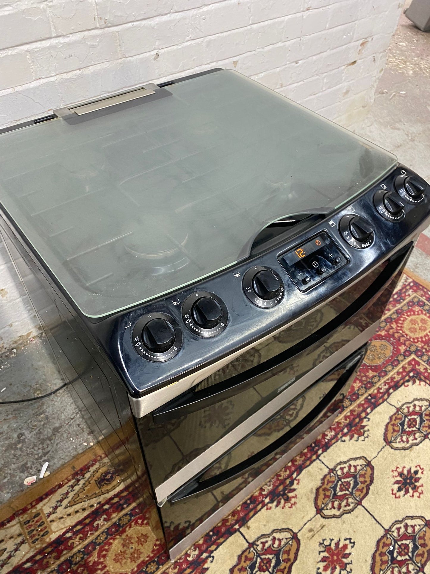 FREE DELIVERY Beautiful Black Zanussi 60CM Gas Cooker With Dual Oven/Grill For Sale