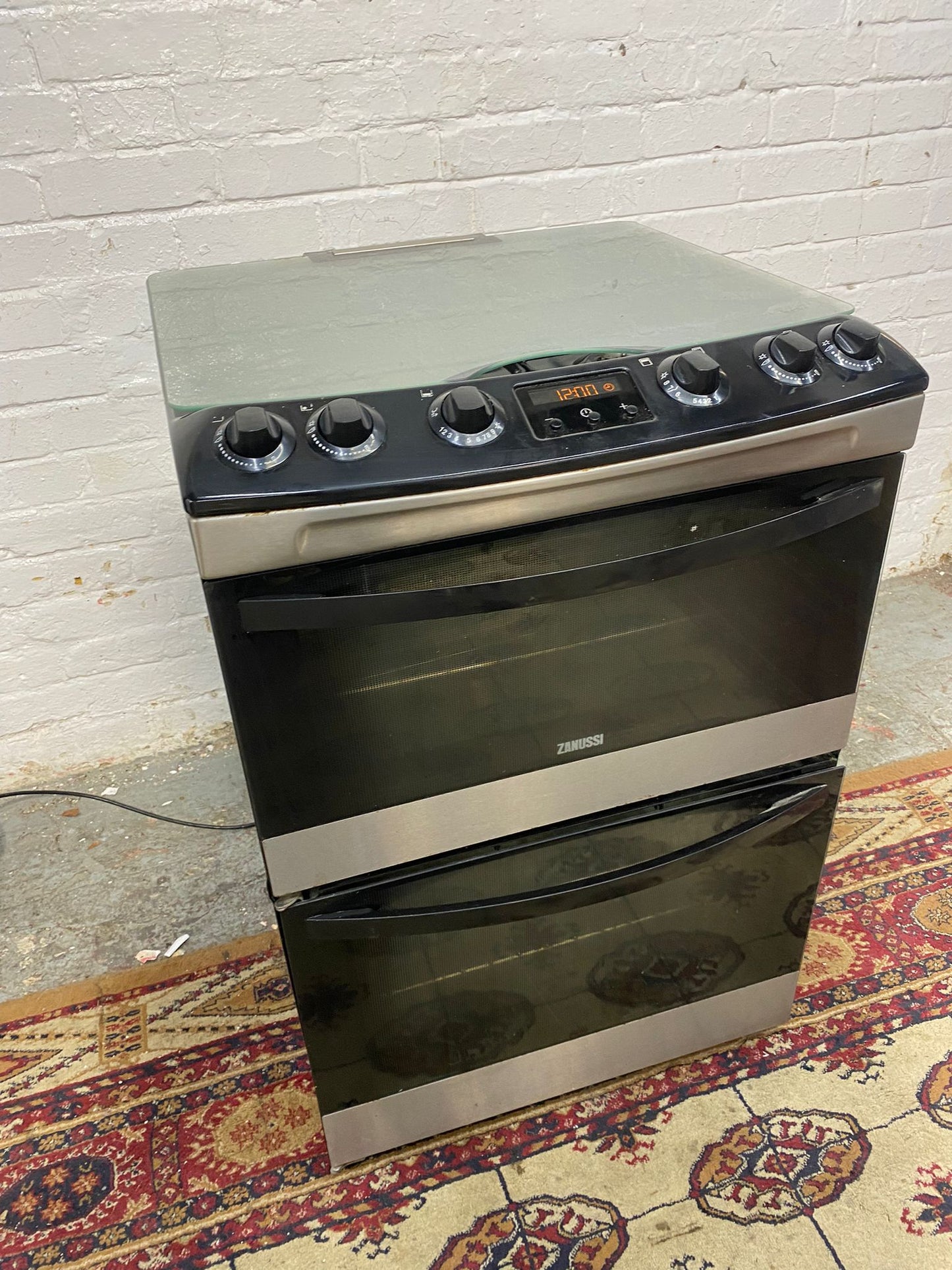 FREE DELIVERY Beautiful Black Zanussi 60CM Gas Cooker With Dual Oven/Grill For Sale