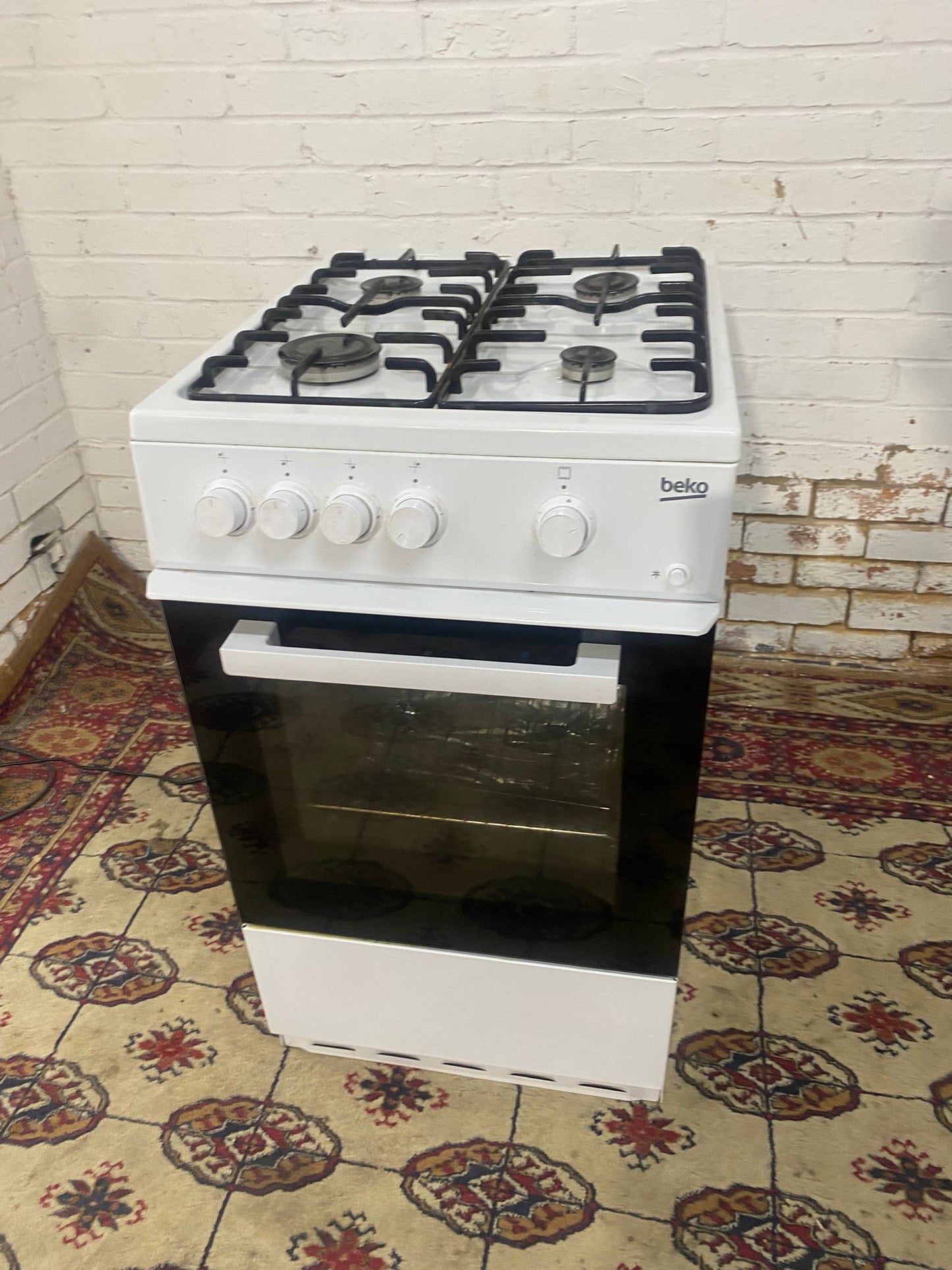 🚚Beautiful 50 CM White Gas Cooker With Large Oven For Sale