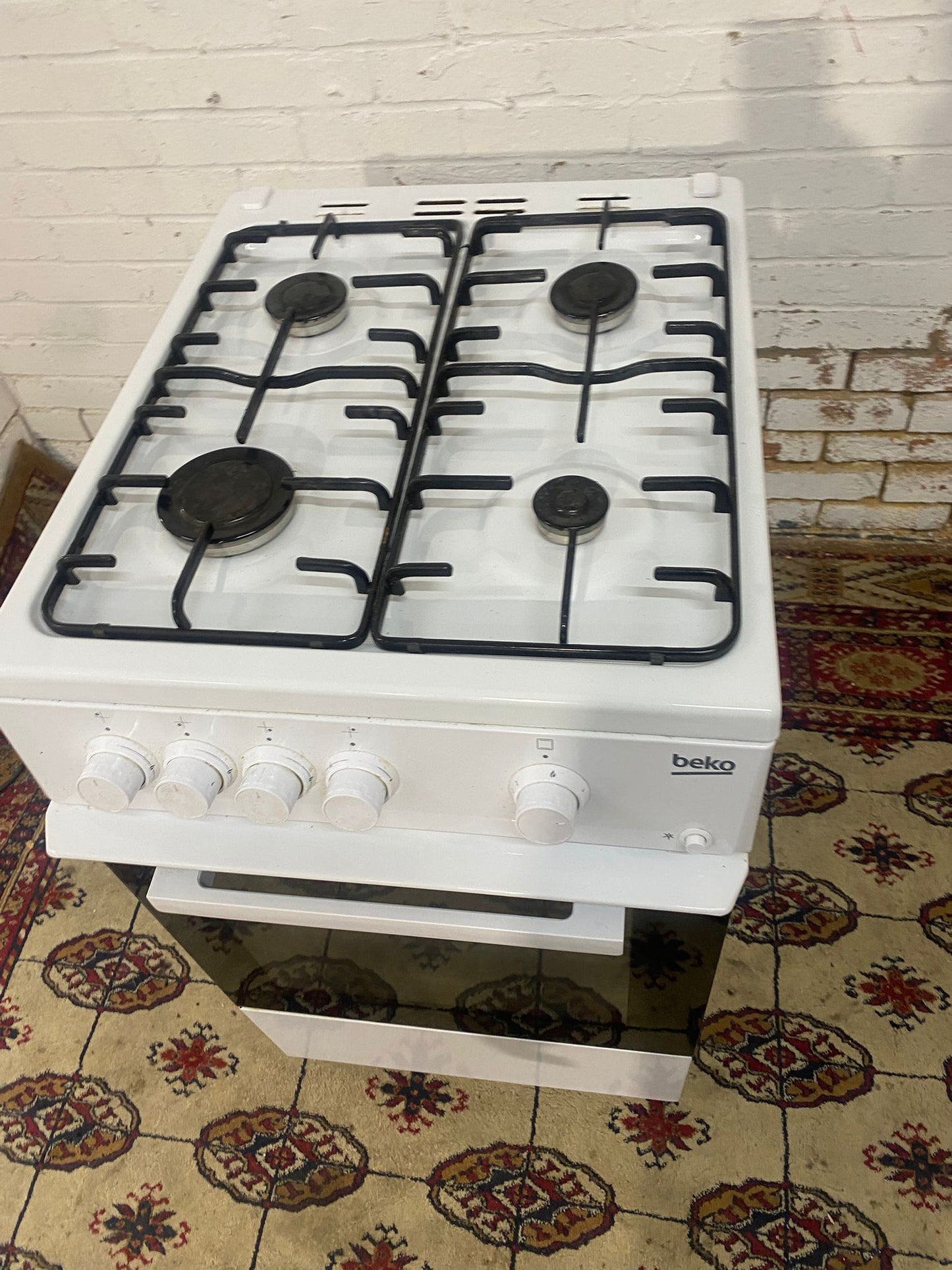 🚚Beautiful 50 CM White Gas Cooker With Large Oven For Sale