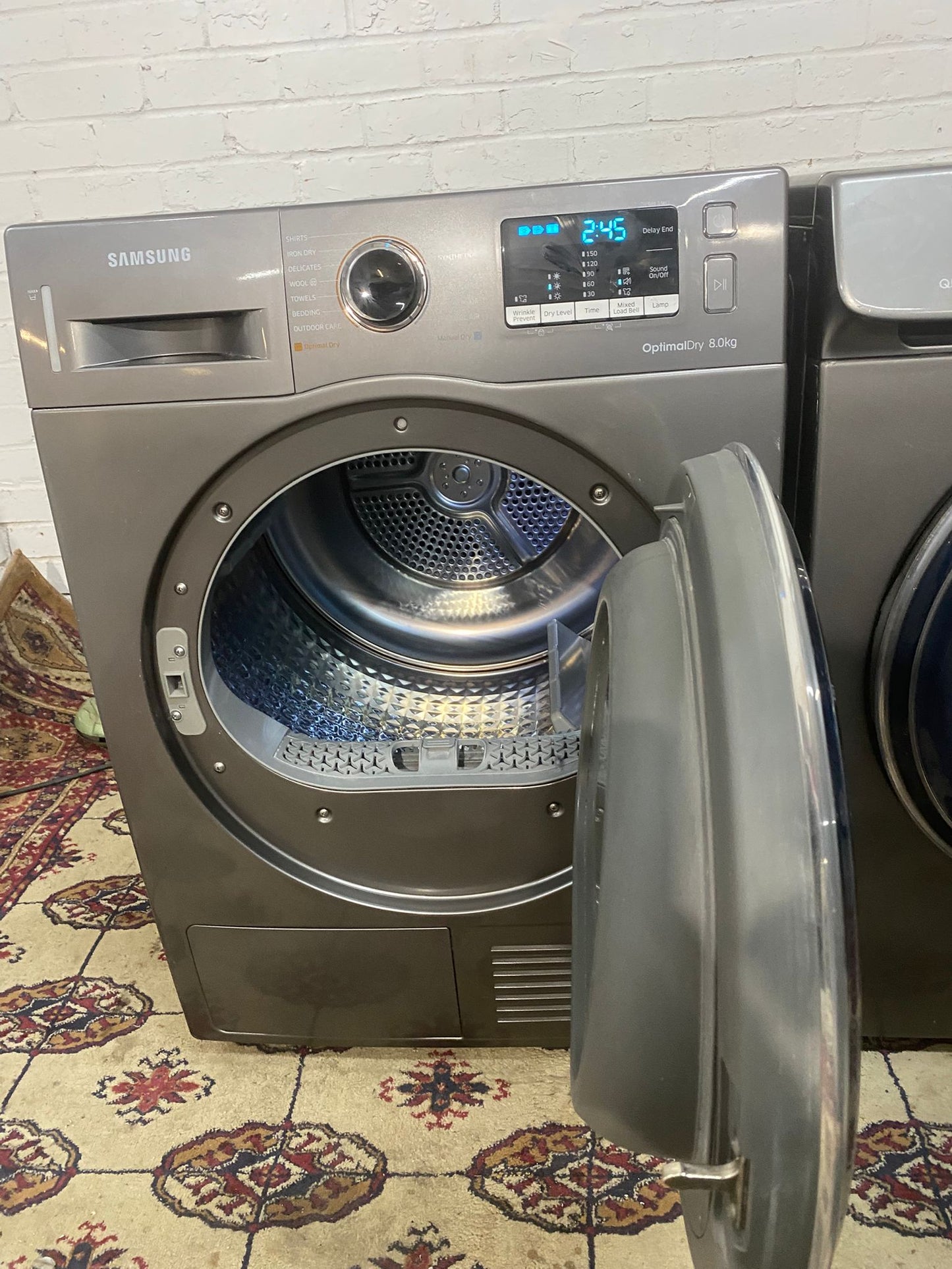 Washer & Condenser Dryer Pair