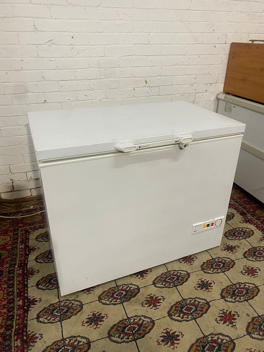 🚚300 Litre Chest Freezer For Sale