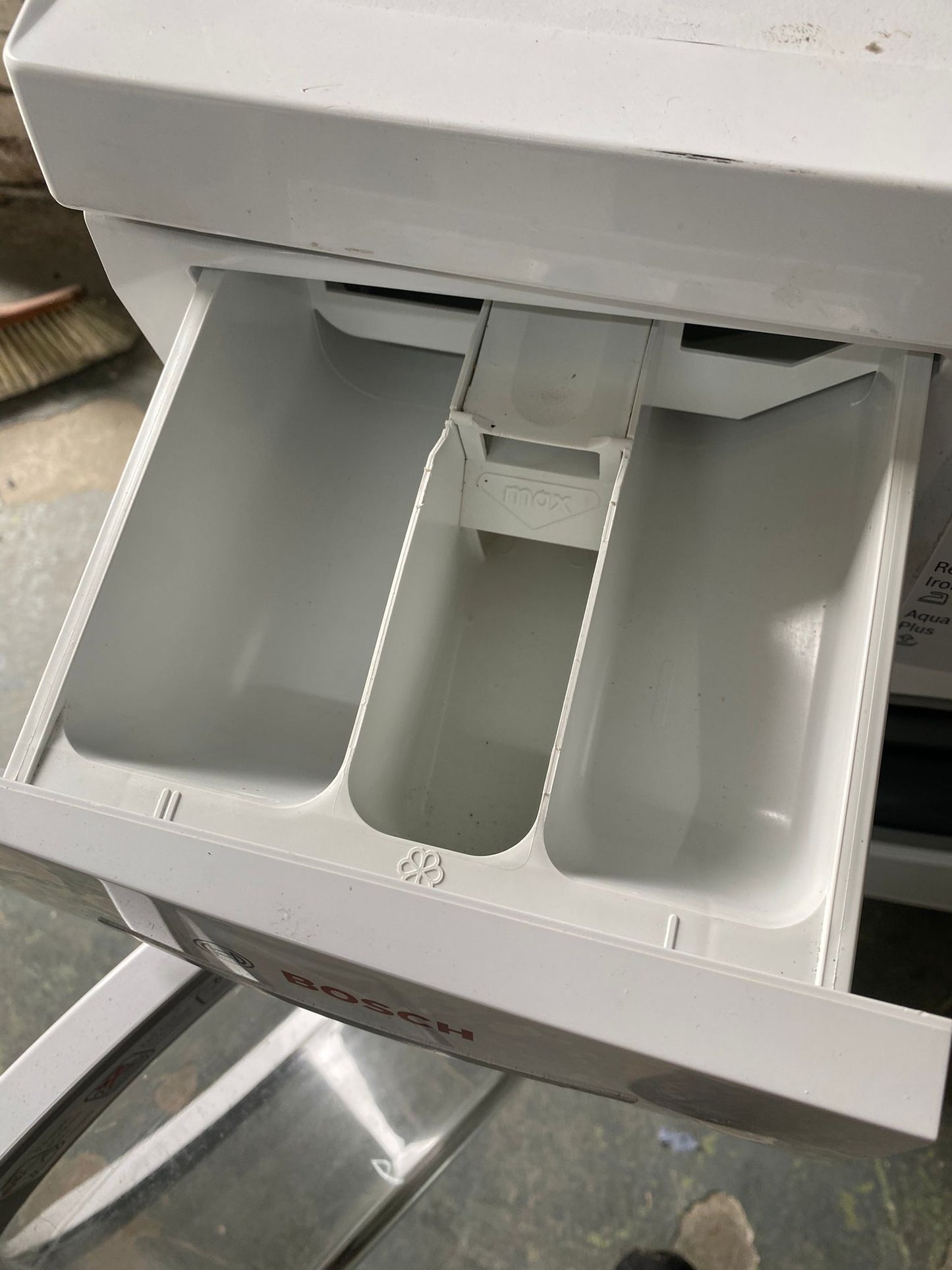 FREE DELIVERY Beautiful Bosch 7KG Washing Machine For Sale