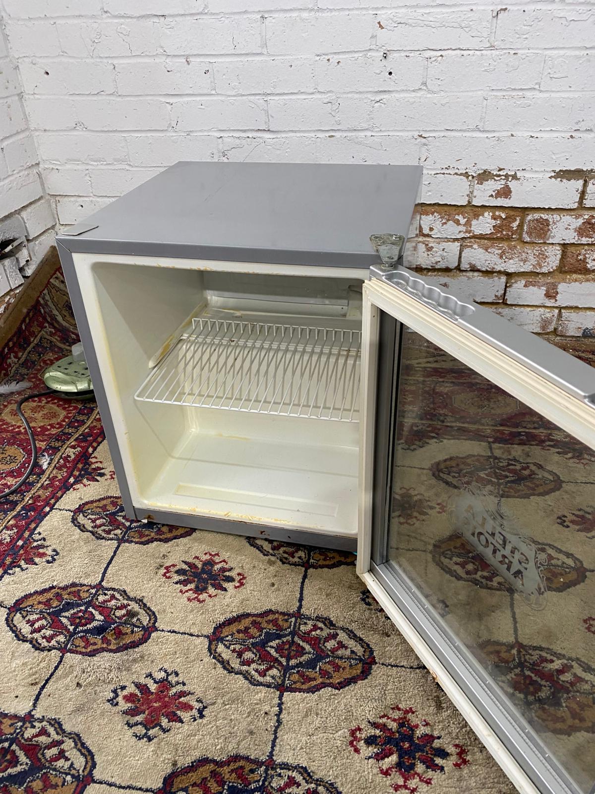🚚Table Top Stella Drinks Fridge For Sale