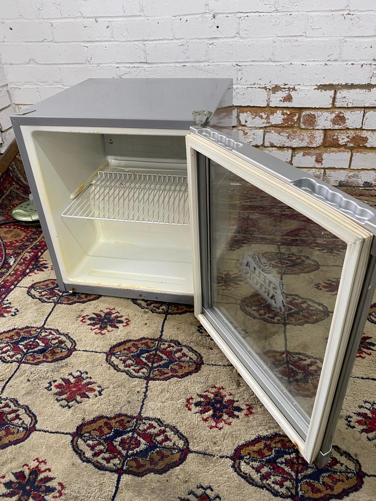 🚚Table Top Stella Drinks Fridge For Sale