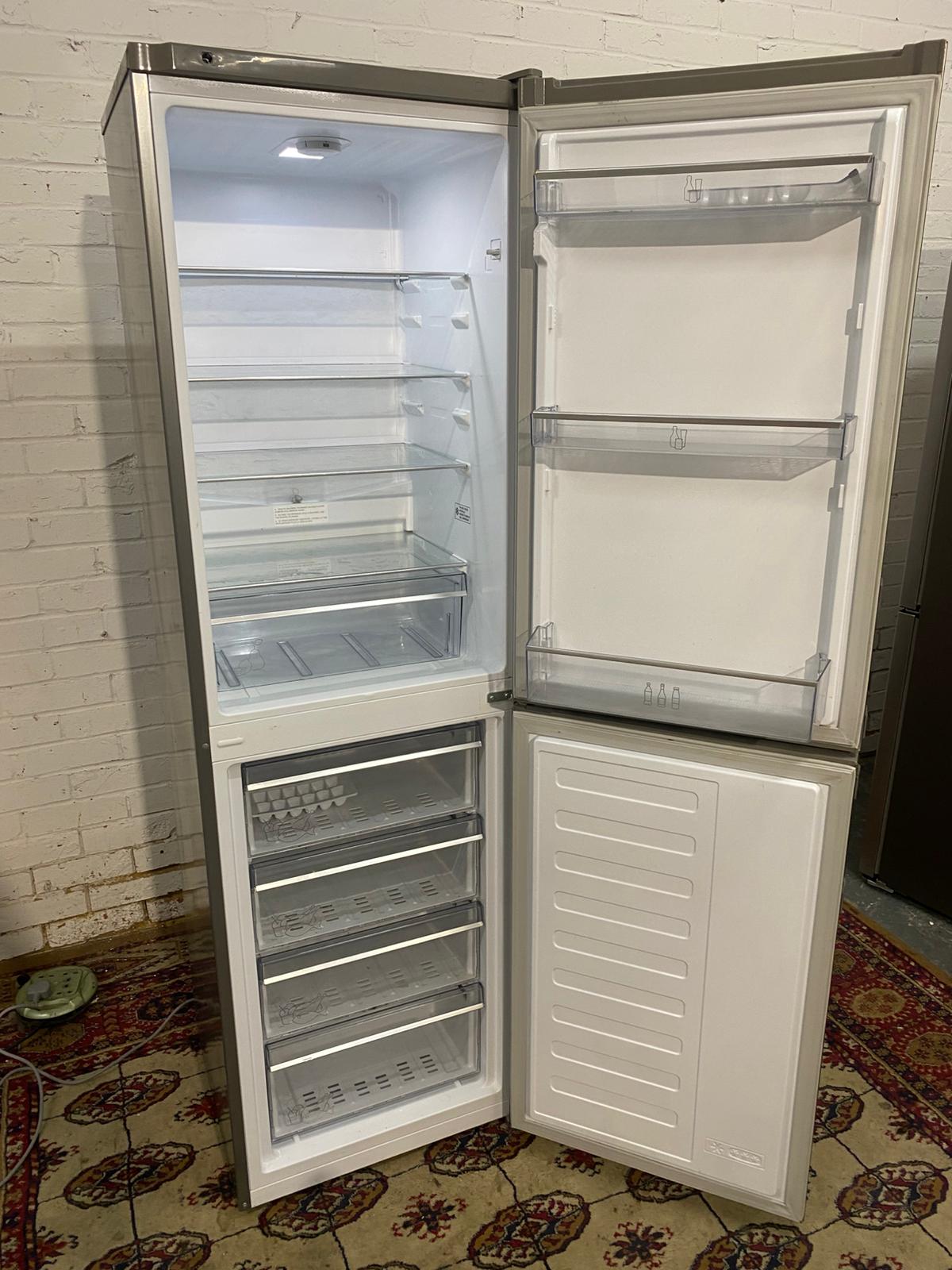 🚚180CM Tall Grundin Metallic Grey/Silver Frost Free 50/50 Fridge Freezer For Sale