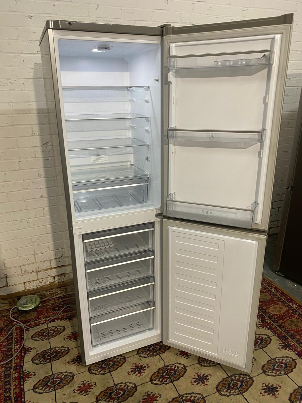 🚚180CM Tall Grundin Metallic Grey/Silver Frost Free 50/50 Fridge Freezer For Sale