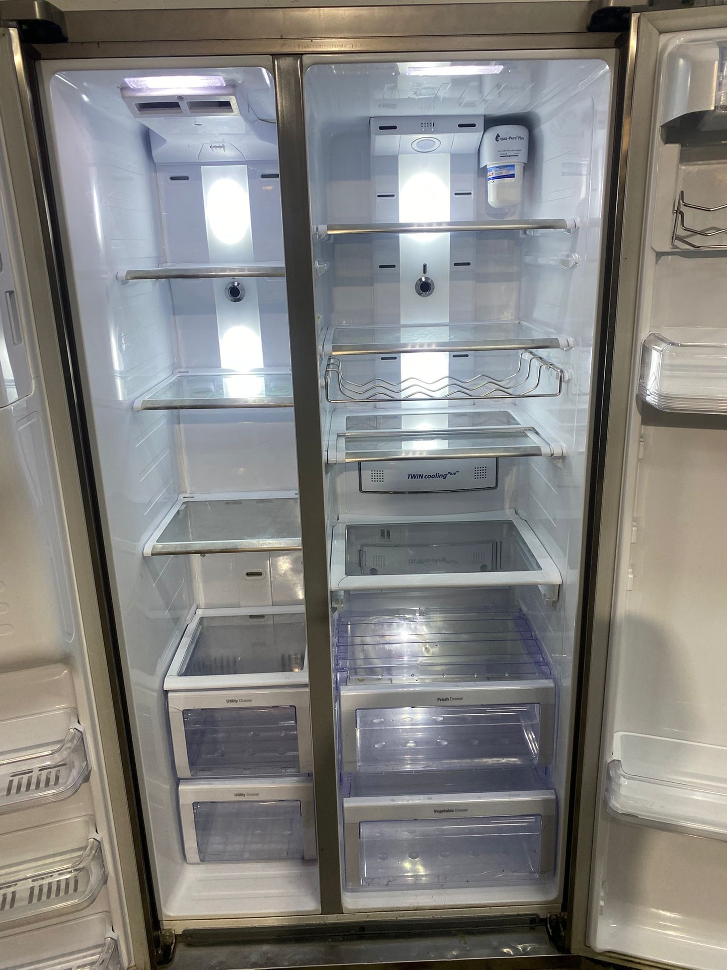 🚚Samsung Stainless Steel Double Door 90CM Wide Frost Free Plumb In American Fridge Freezer For Sale