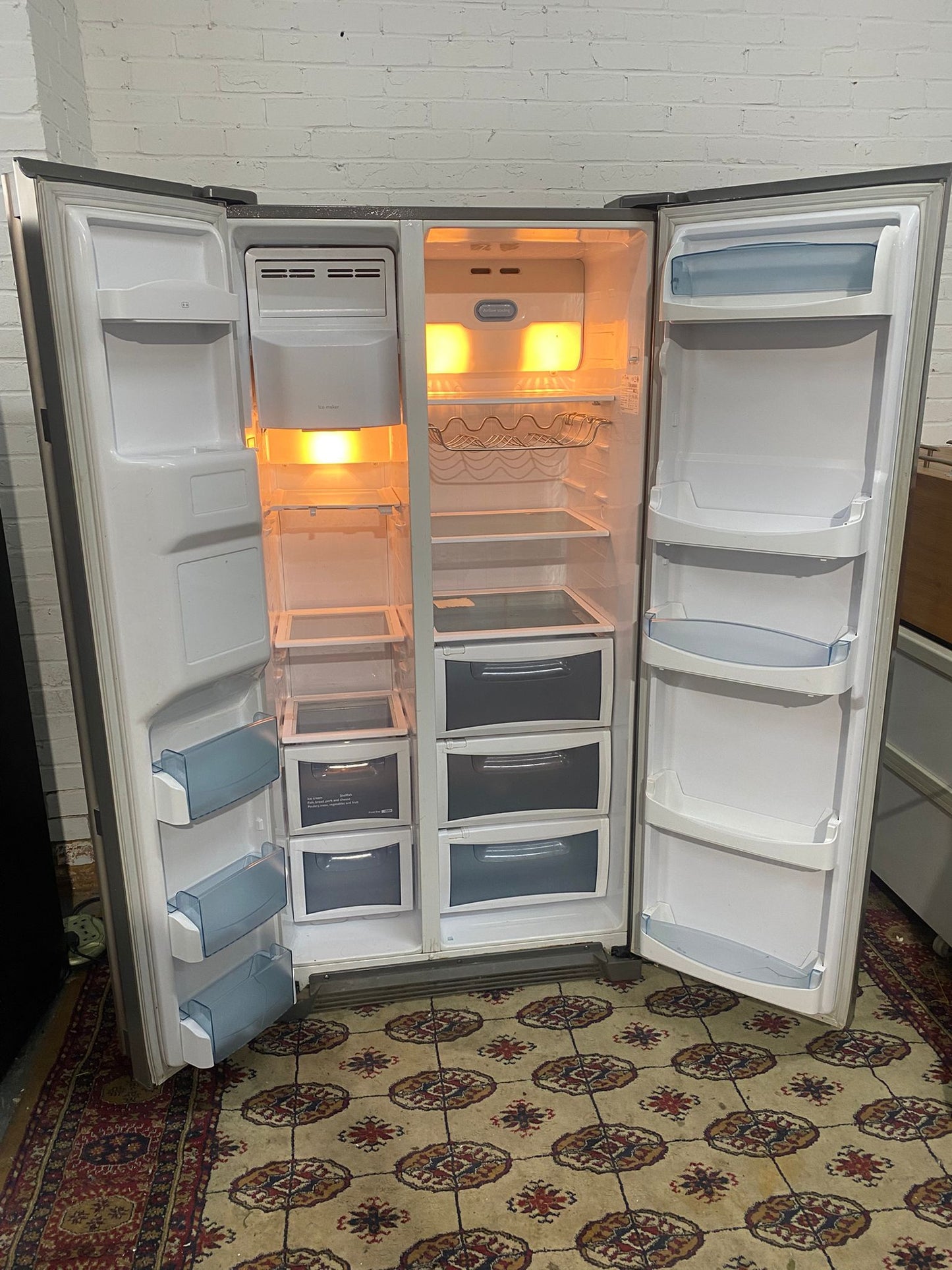 🚚JohnLewis Double Door 90CM Wide Frost Free Plumb In American Fridge Freezer For Sale