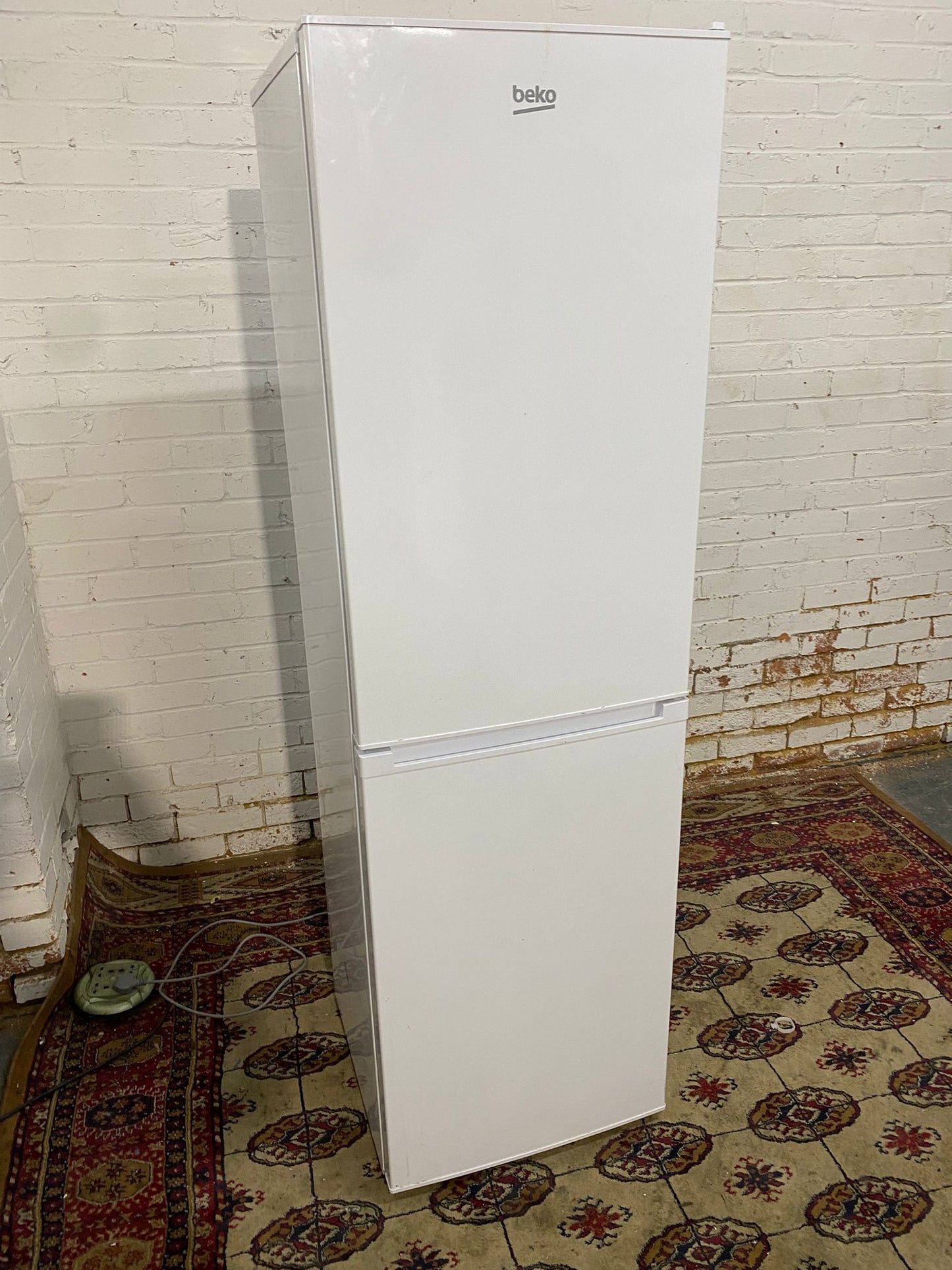 TopBrand Beko White Frost Free Fridge Freezer For Sale