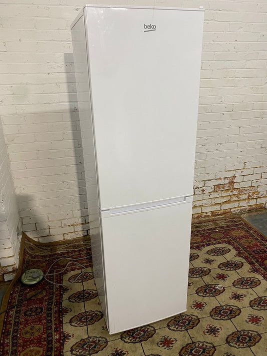 TopBrand Beko White Frost Free Fridge Freezer For Sale