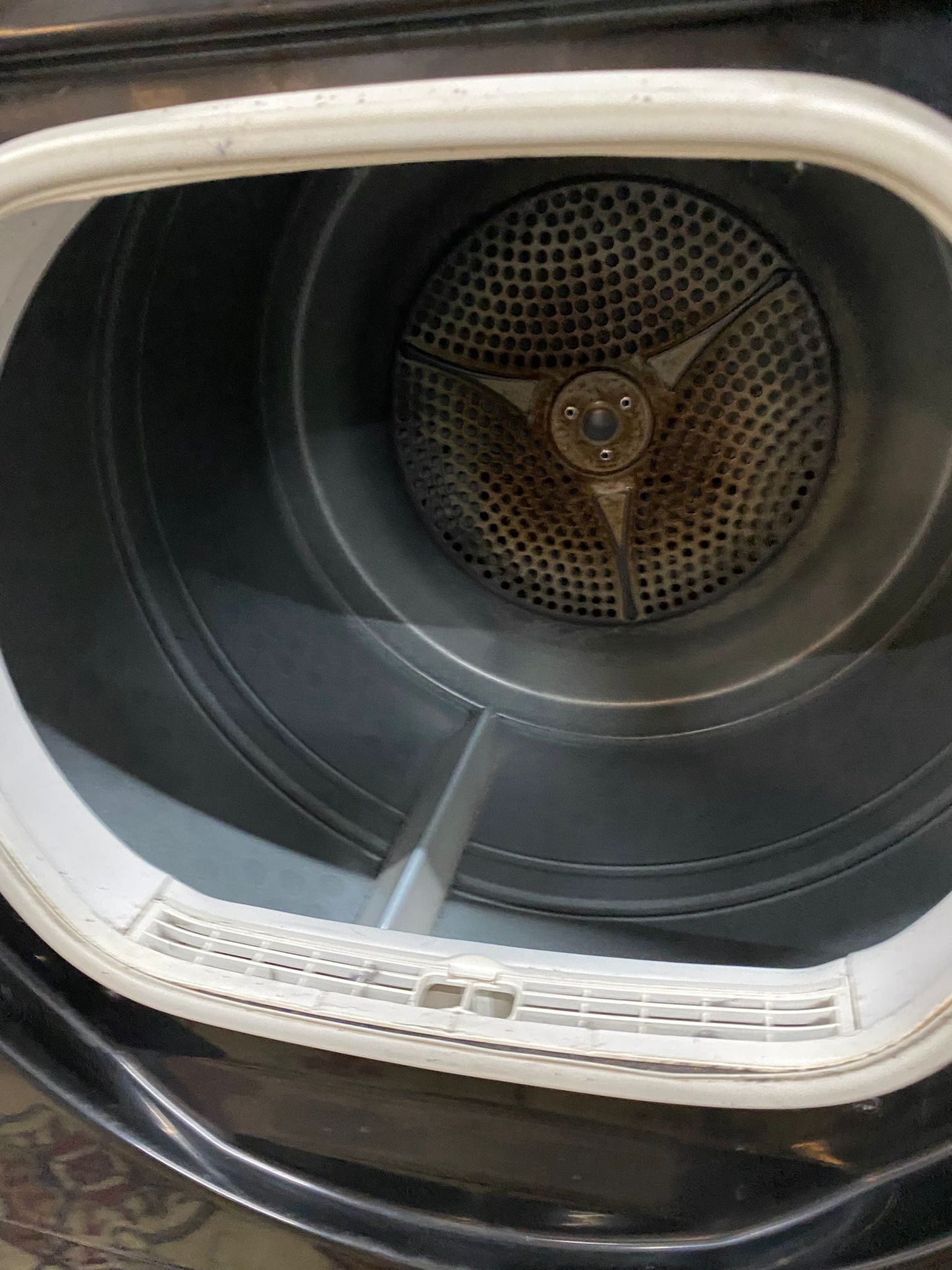 Beautiful Candy Black 9KG Glass Door Condenser Dryer With HeatPump For Sale