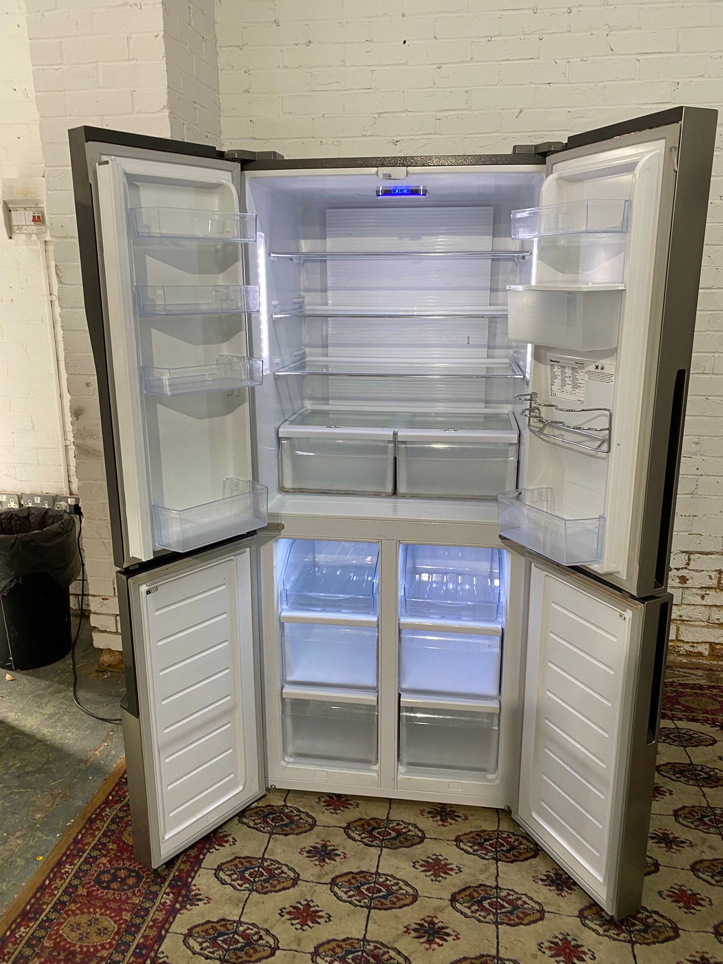 🚚Tall Hisense 4Doors French Style Fridge Freezer With Water Dispenser For Sale