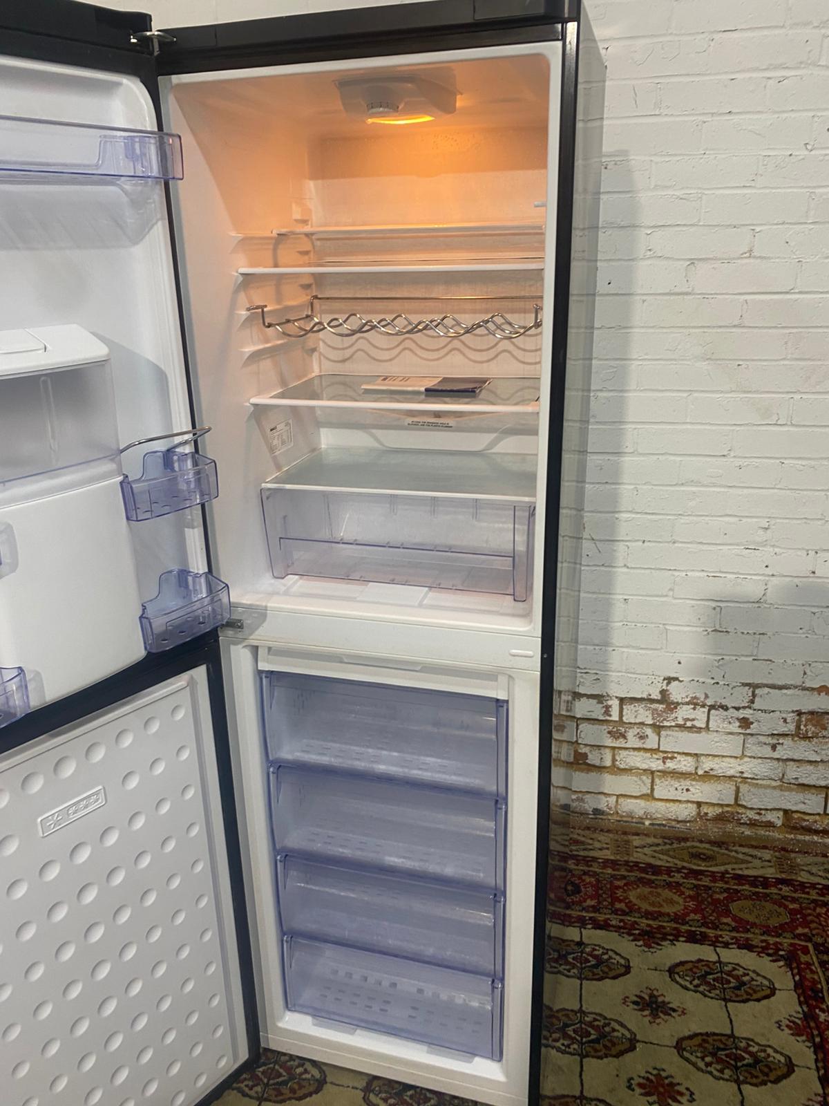 🚚Tall Beko Black Fridge Freezer With Water Dispenser Frost Free For Sale