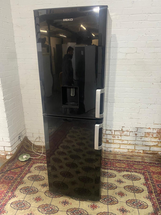 🚚Tall Beko Black Fridge Freezer With Water Dispenser Frost Free For Sale