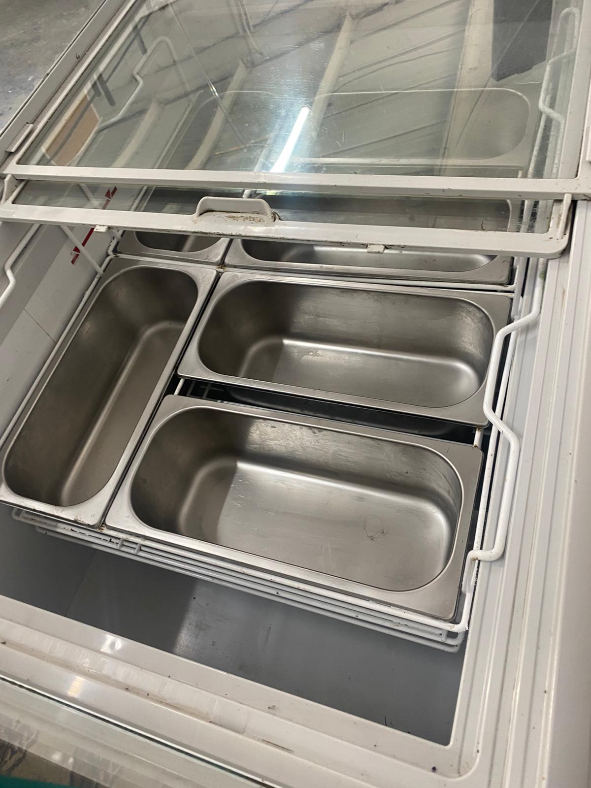 Beautiful Coomercial Ice Cream Chest Freezer For Sale