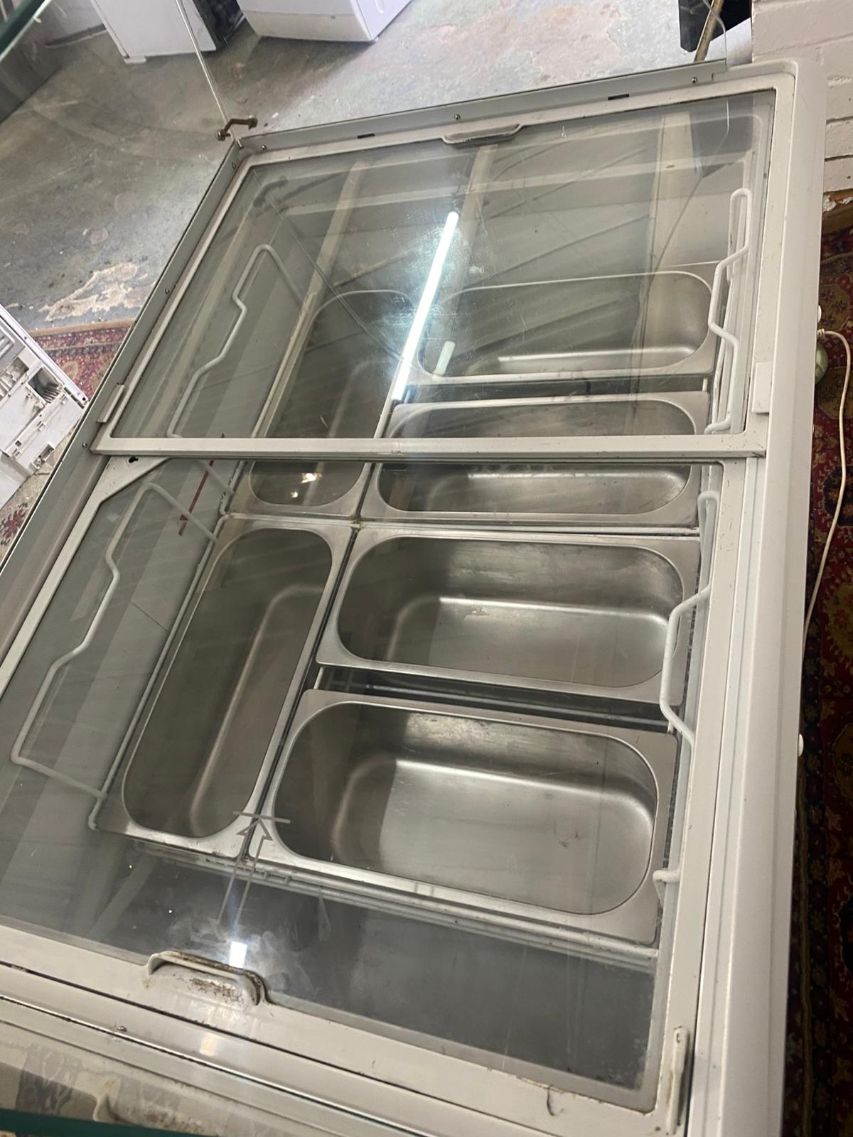 Beautiful Coomercial Ice Cream Chest Freezer For Sale