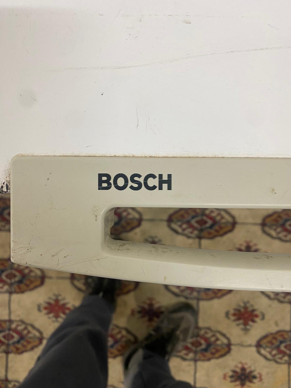 🚚Bosch 400L Chest Freezer For Sale Abit Whistle But Works Great Video Available for sale