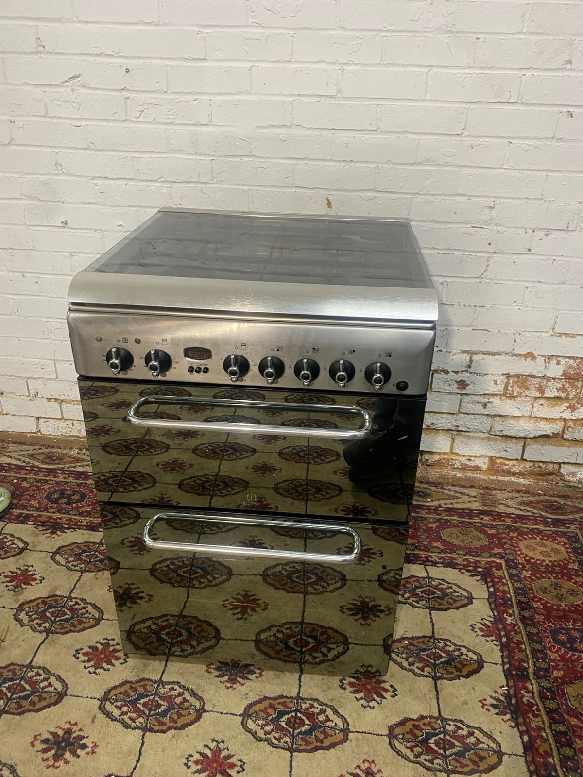 🚚Beautiful Indesit Classic Model 60CM Stainless Steel Gas Cooker With Oven/Grill For Sale