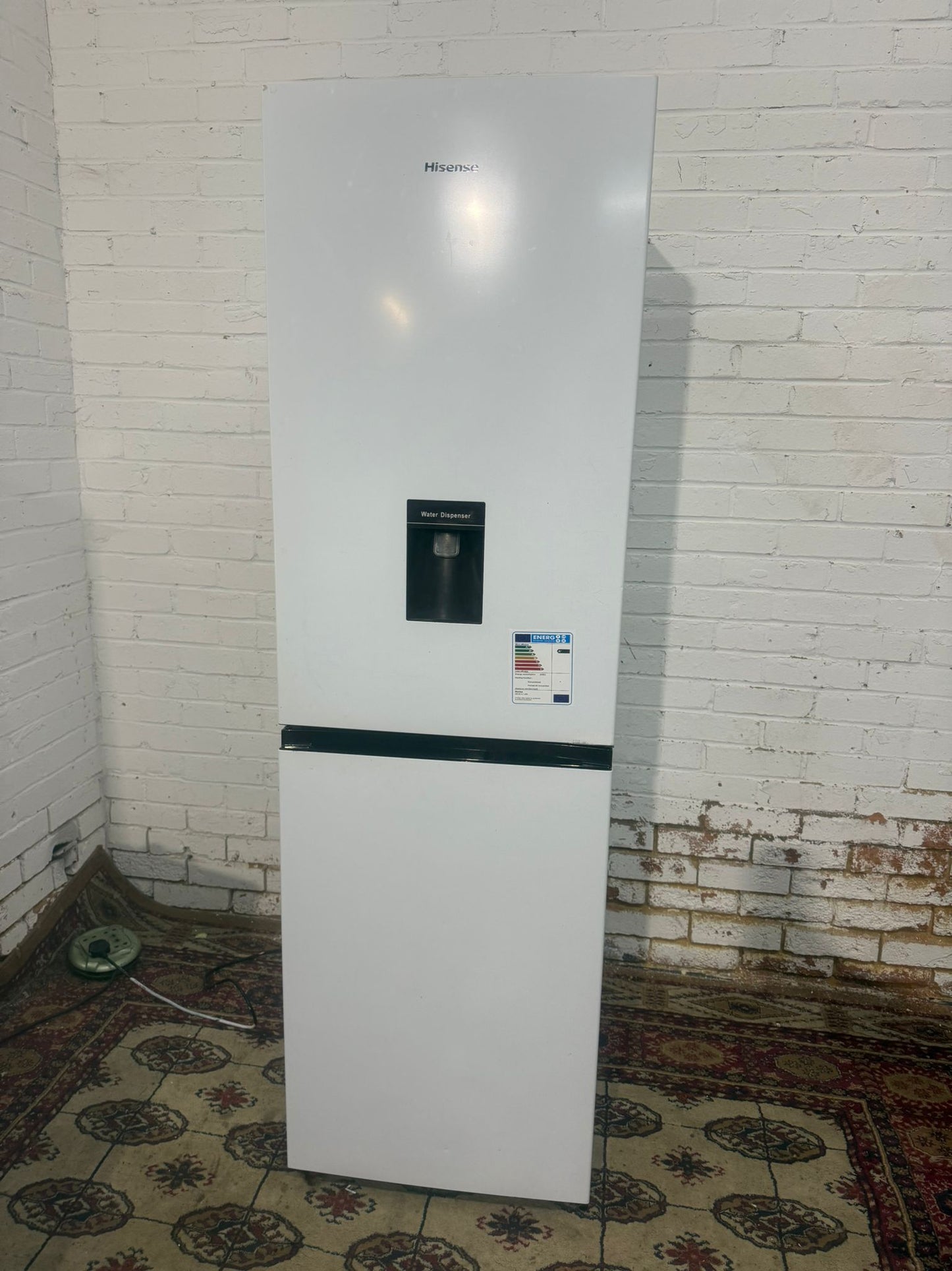 🚚Tall Hisense Fridge Freezer With Water Dispenser Frost Free Fridge Freezer For Sale