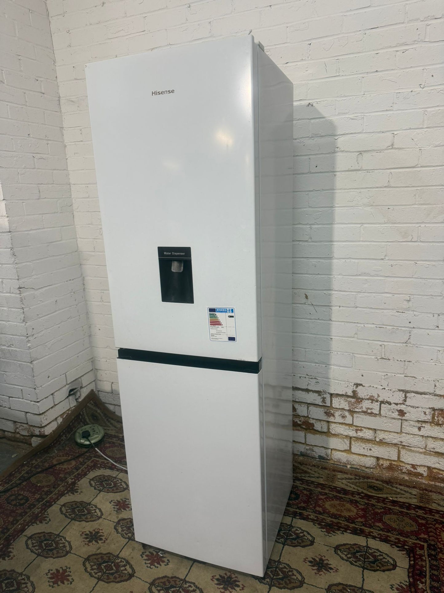 🚚Tall Hisense Fridge Freezer With Water Dispenser Frost Free Fridge Freezer For Sale
