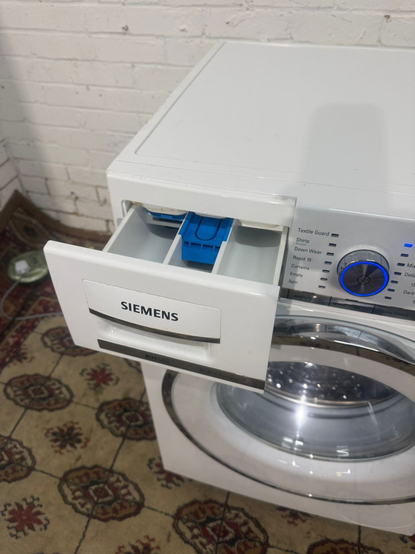 🚚Beautiful TopBrand Siemens Washing Machine For Sale