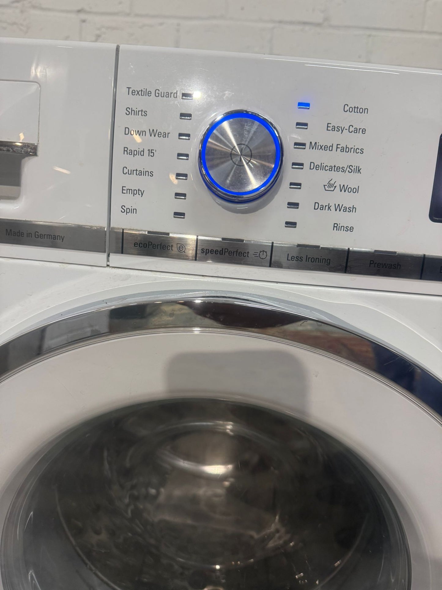 🚚Beautiful TopBrand Siemens Washing Machine For Sale