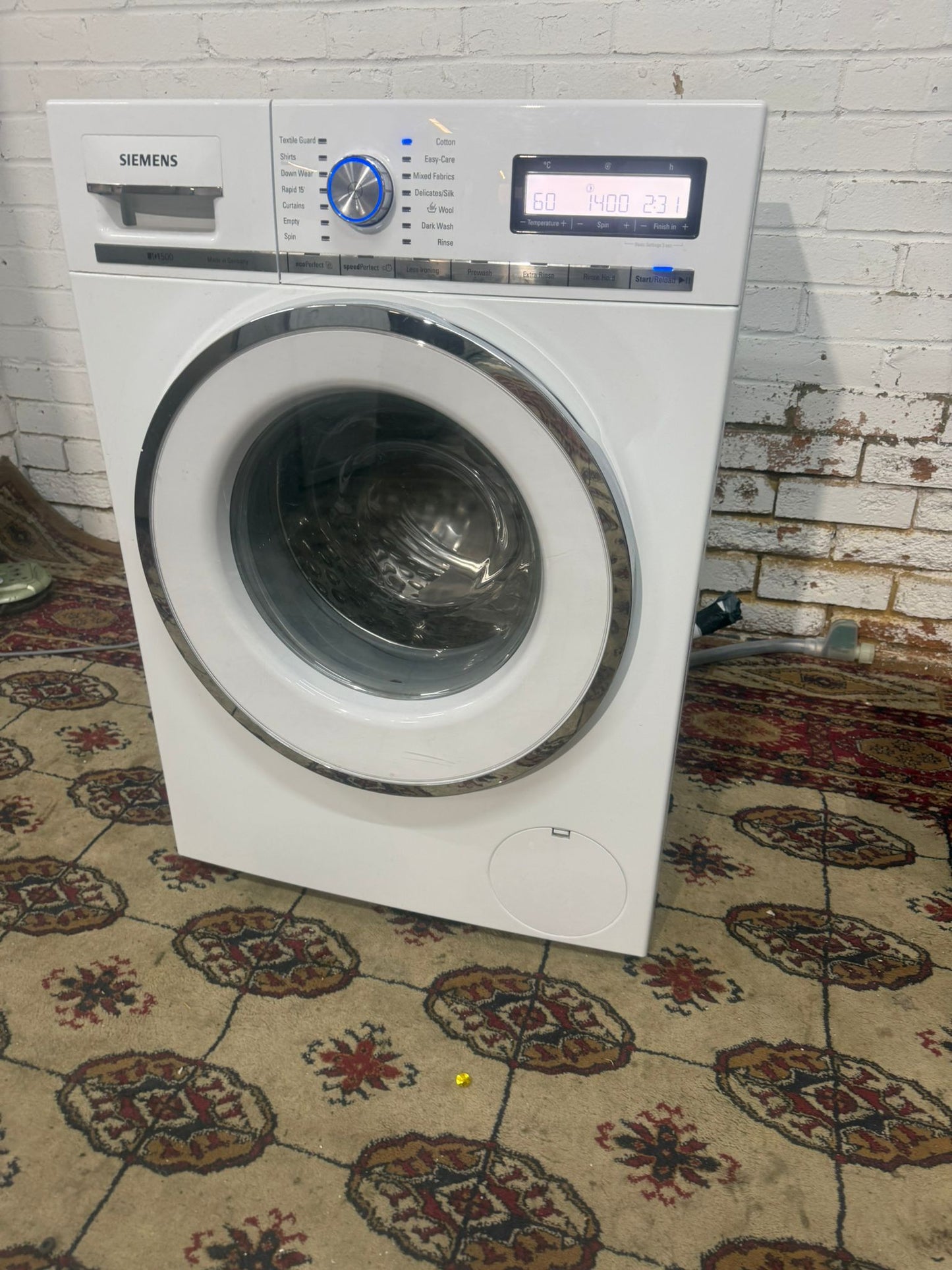 🚚Beautiful TopBrand Siemens Washing Machine For Sale
