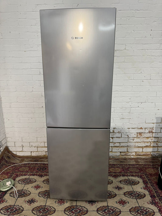 Bosch Grey Tall Frost-Free Fridge Freezer Excellent Condition