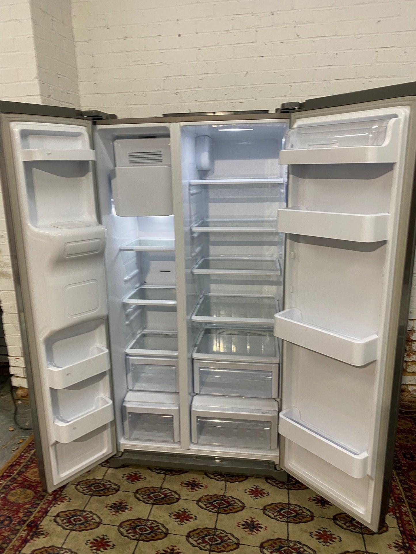 🚚Samsung Double Door Plumb In With Icemaker American Fridge Freezer For Sale