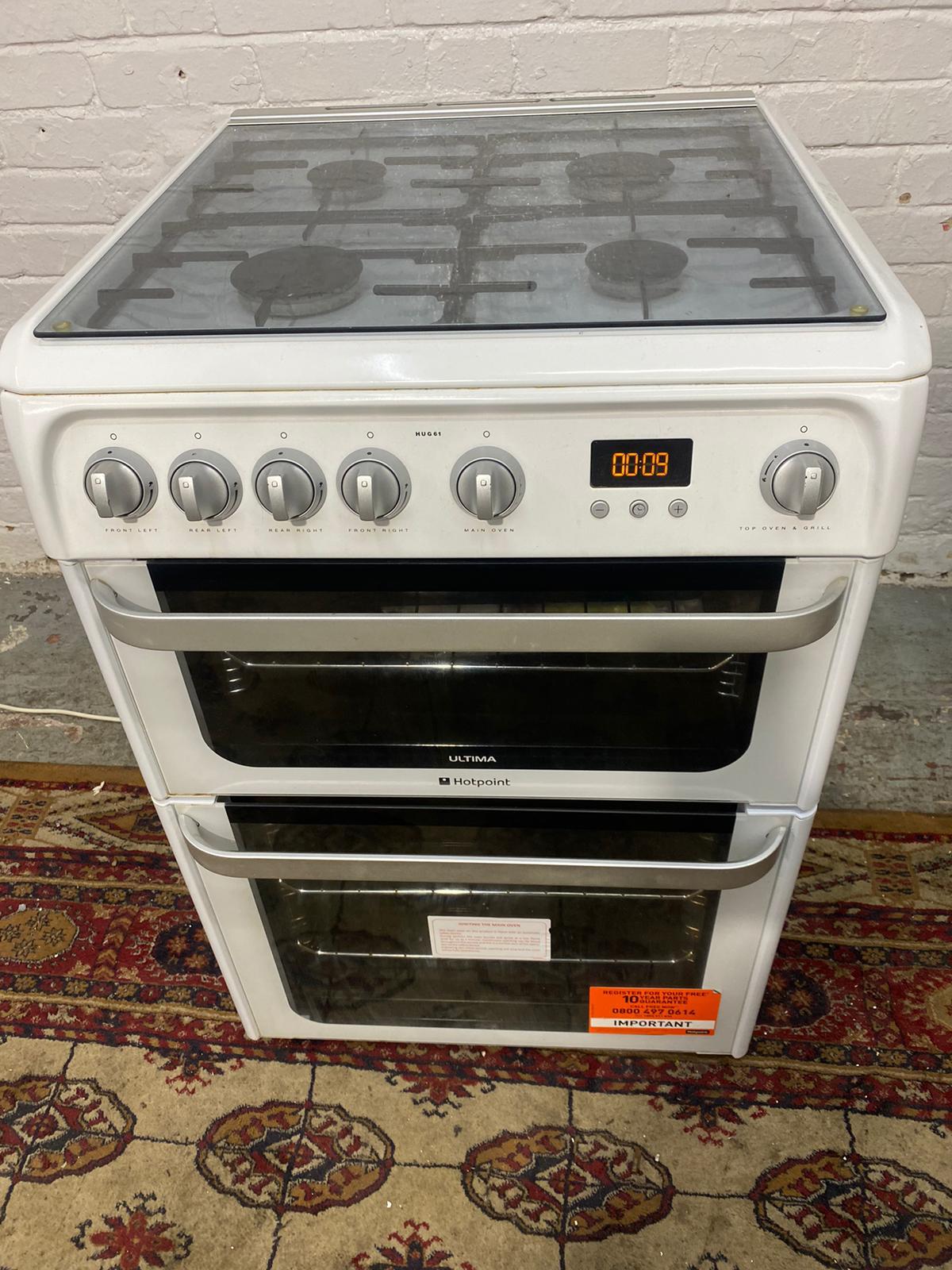 🚚Beautiful HotPoint 60CM White Gas Cooker Oven/Grill For Sale