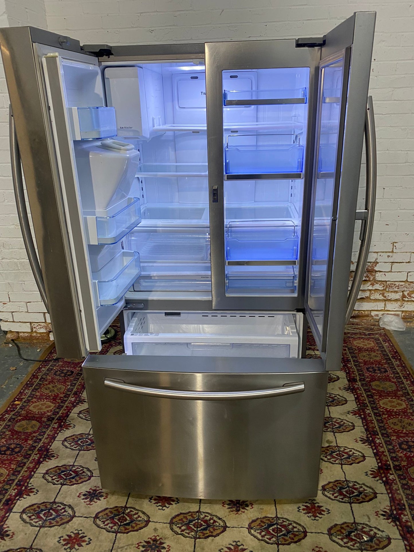Samsung 3Doors French Style Plumb In Fridge Freezer With IceMaker For Sale