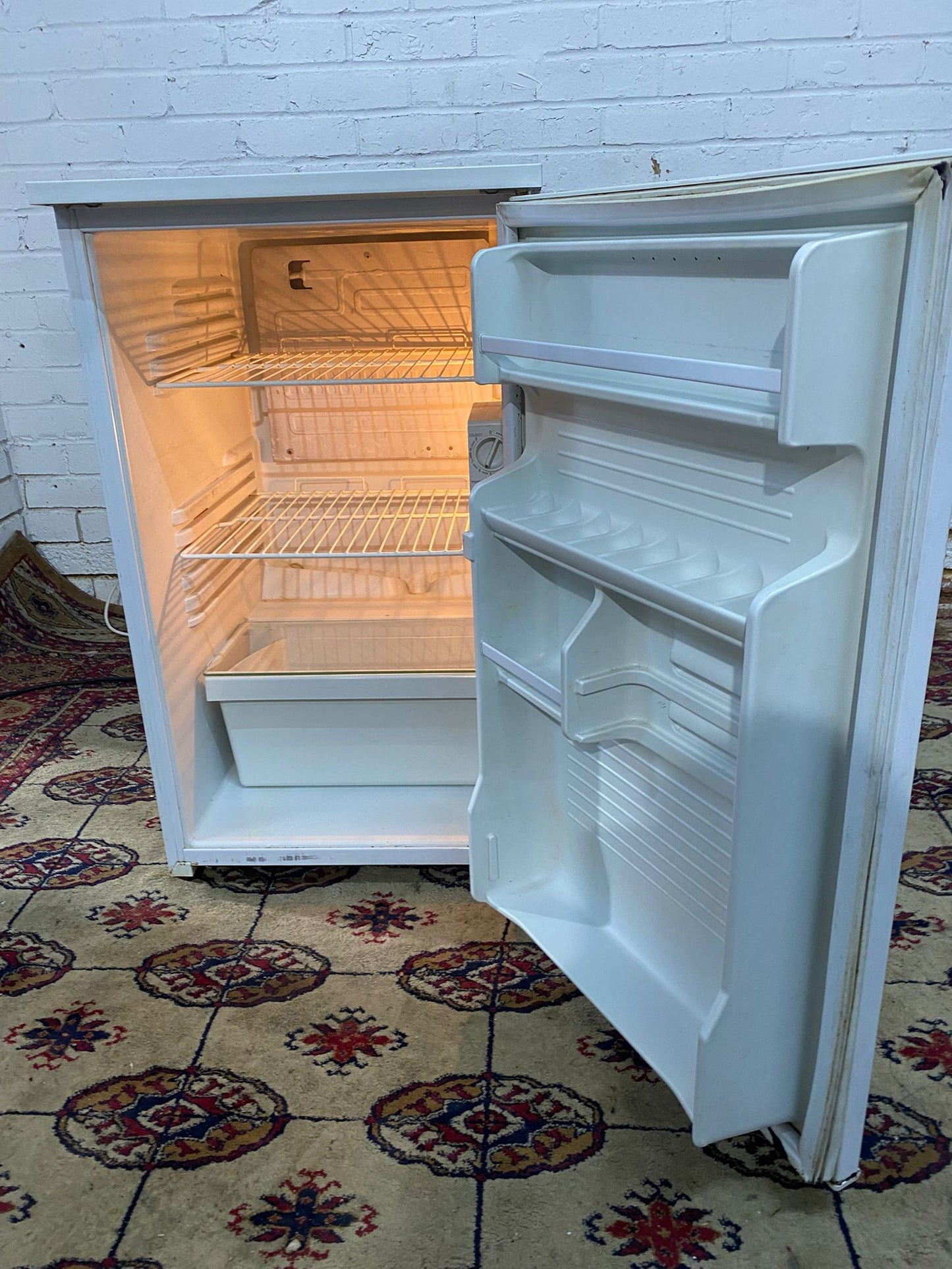 🚚UnderCounter Fridge Only For Sale
