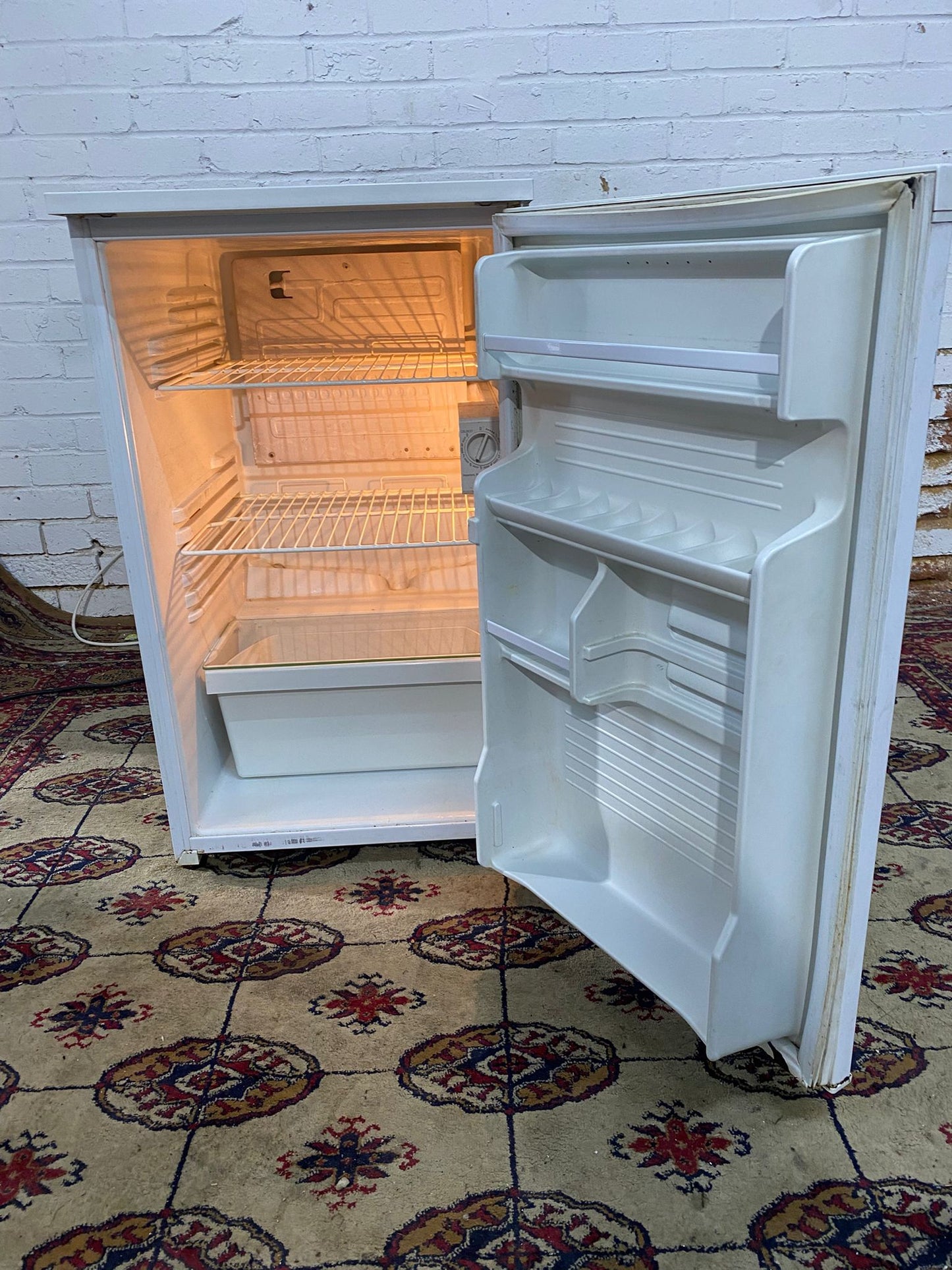 🚚UnderCounter Fridge Only For Sale