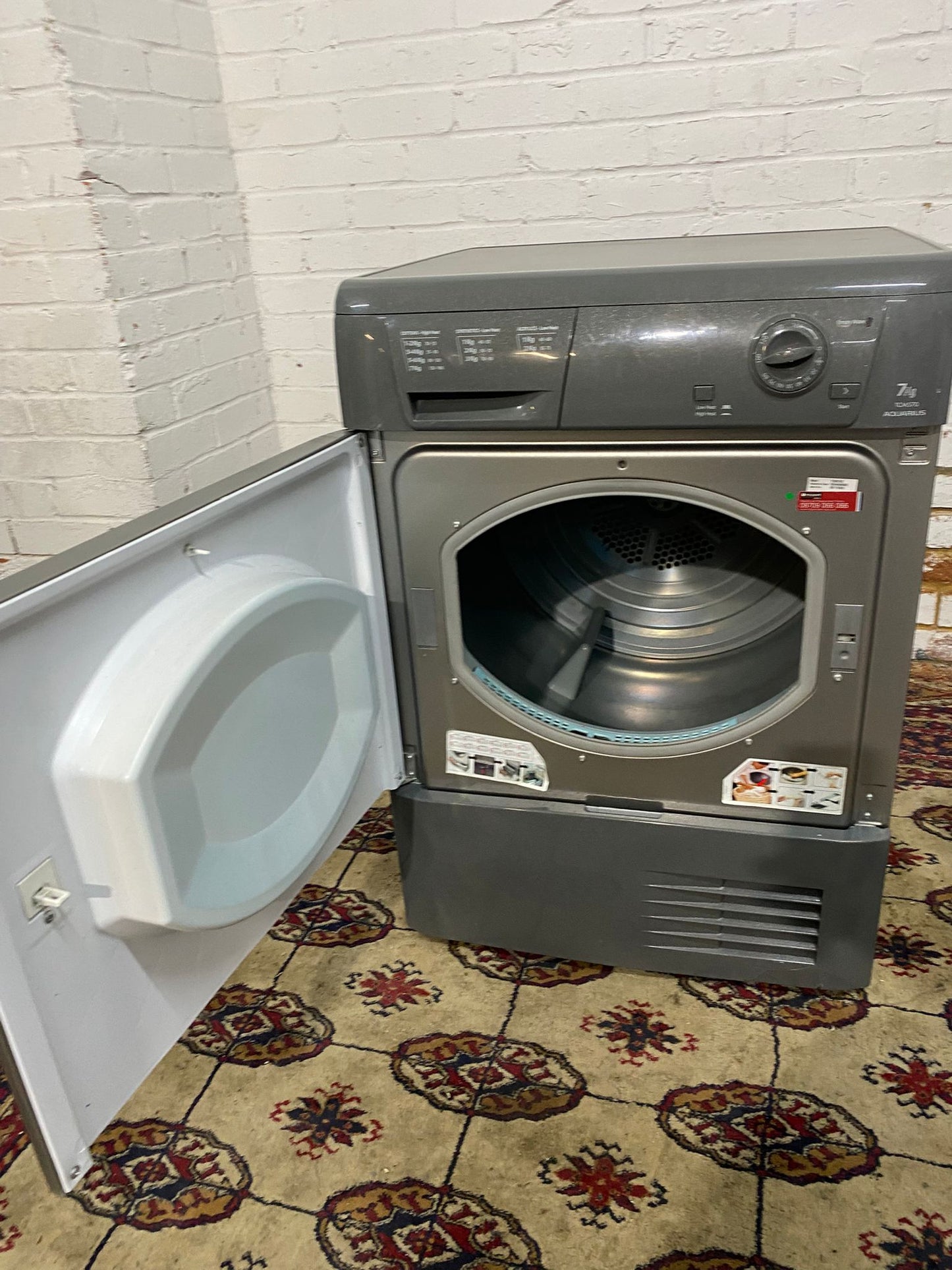 Beautiful HotPoint 7KG Condenser Dryer With HeatPump For Sale