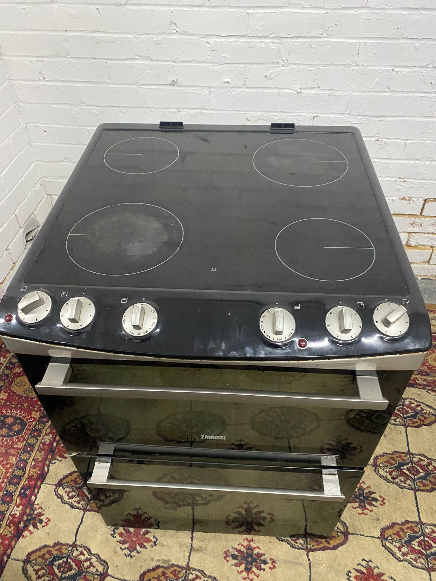 Zanussi Black 60CM Electric Ceramic Cooker with Dual Oven & Grill Excellent Condition
