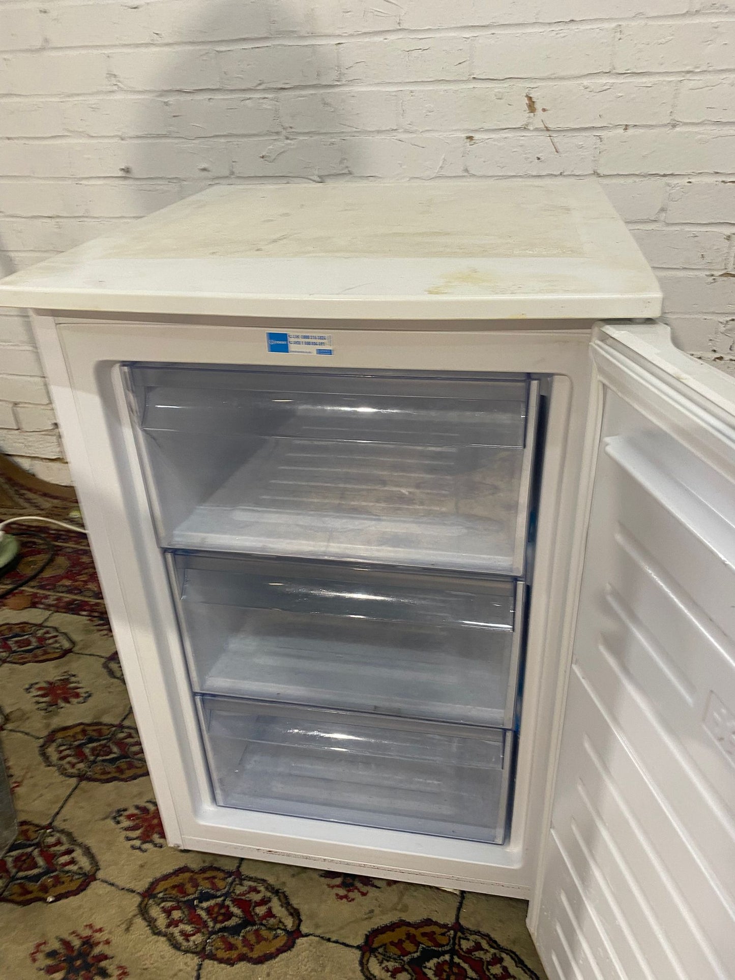 🚚Indesit UnderCounter Freezer  For Sale
