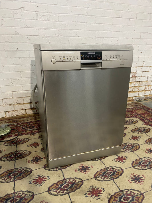 TopBrand Siemens 60CM Stainless Steel Dishwasher Excellent Condition
