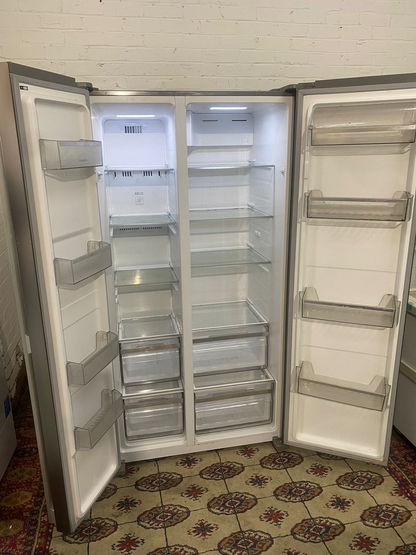 🚐Kenwood Grey Latest Model Double Door American Non Plumb Fridge Freezer For Sale