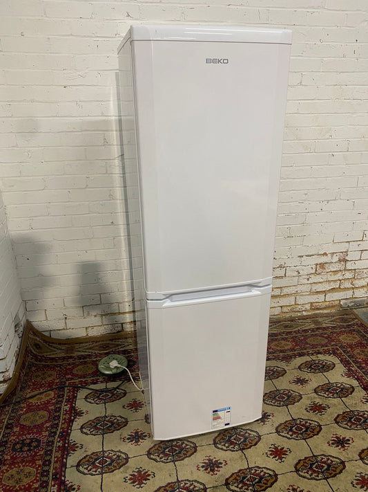 Beko Frost-Free Fridge Freezer Good Condition