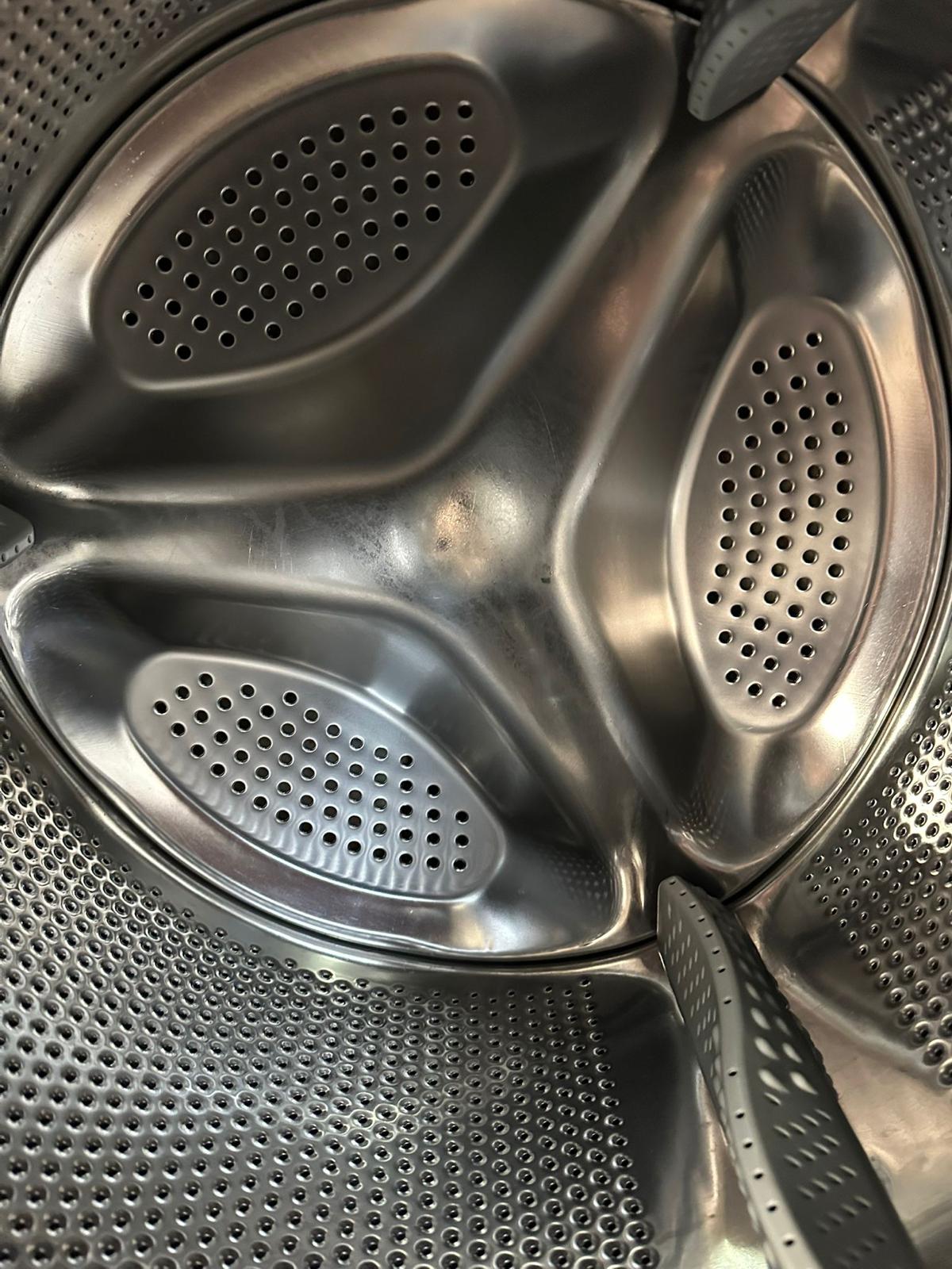 TopBrand Logik 8KG Washing Machine  For Sale