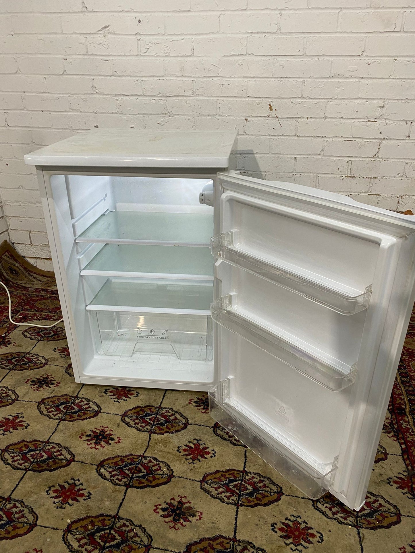 🚚Bush UnderCounter Fridge Only For Sale